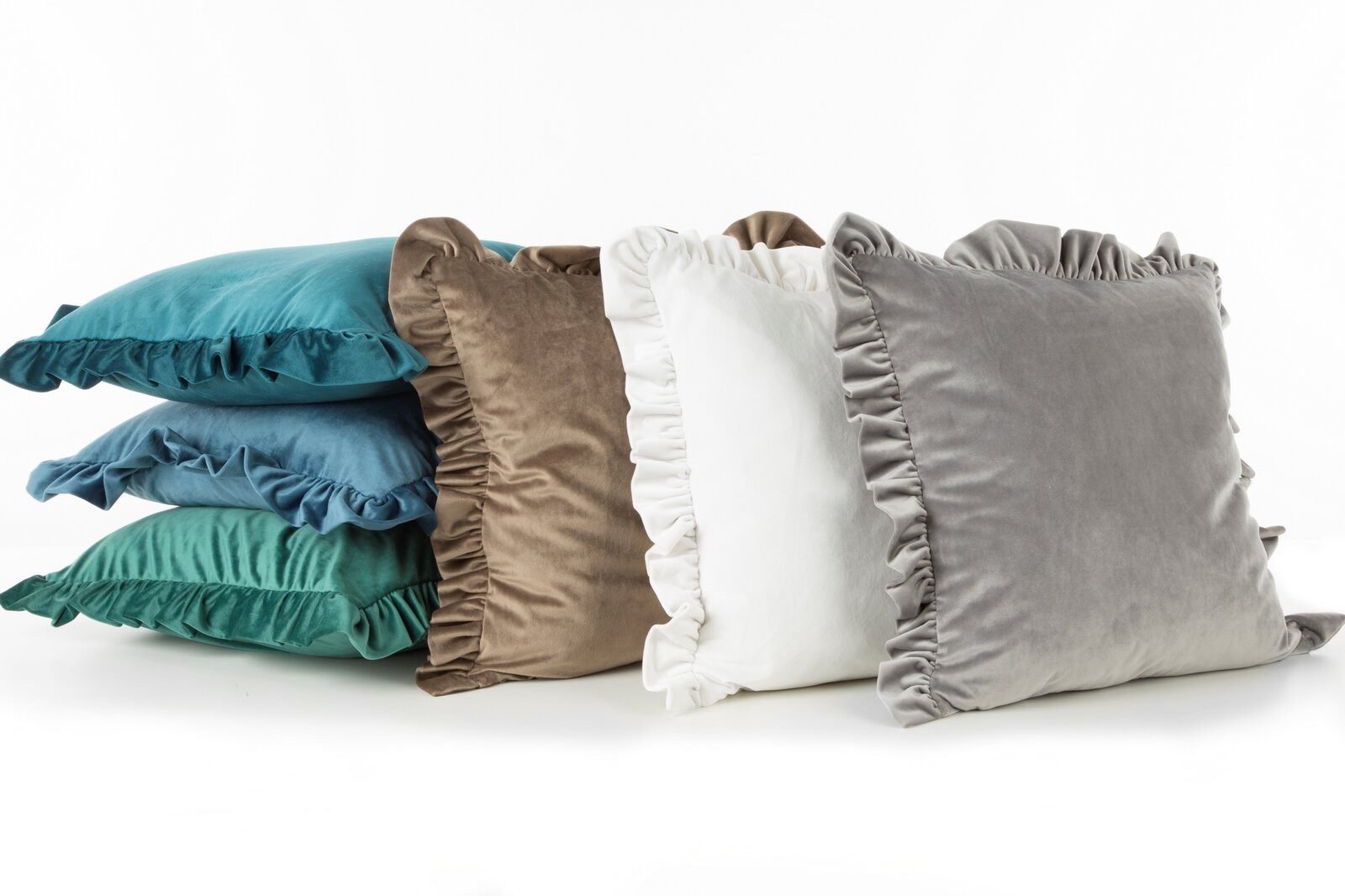 Eurofirany Kissenbezüge VELVET mit Rüsche, Dekokissen Weiche Kissenhülle De günstig online kaufen
