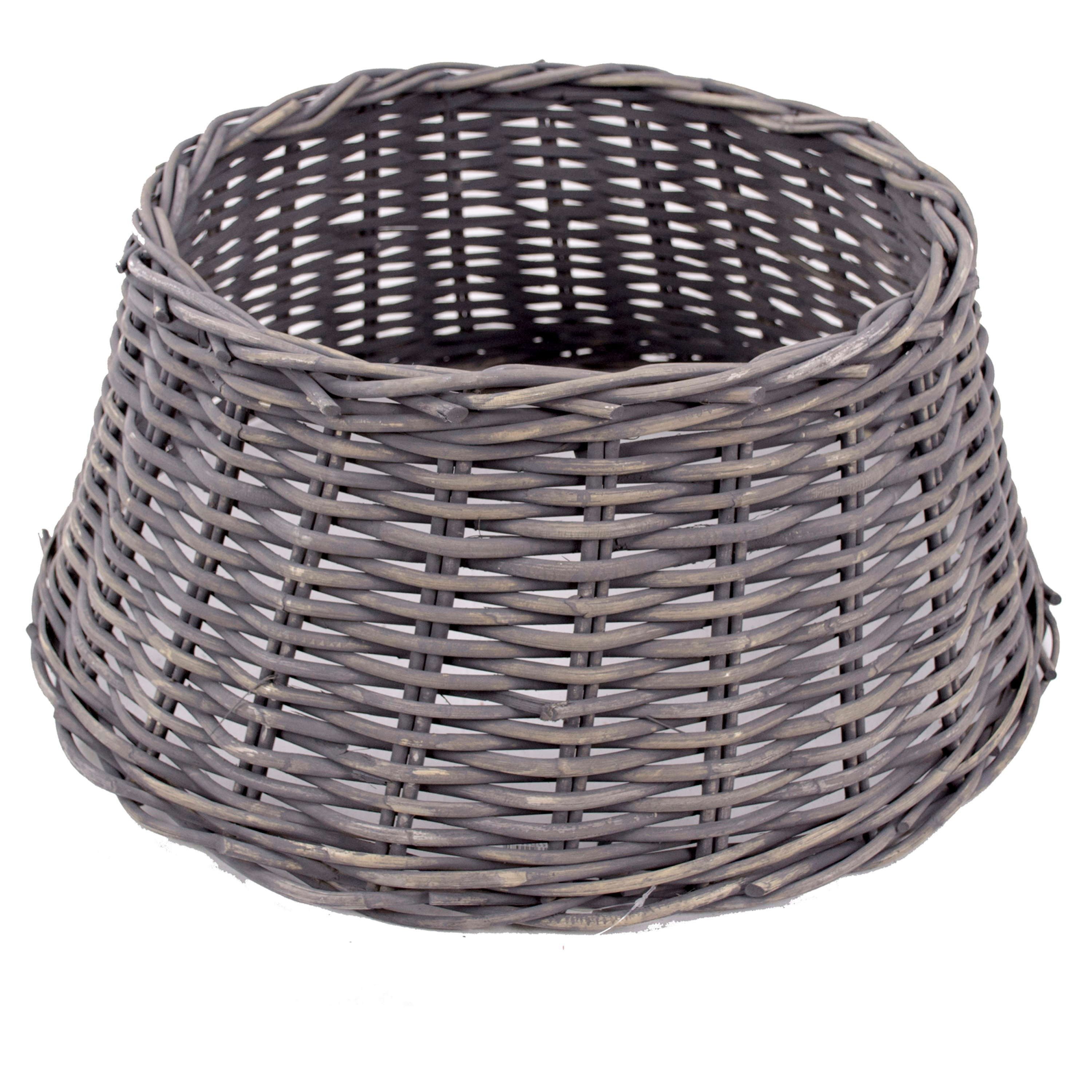artplants Weihnachtsbaumdecke Weihnachtsbaumkorb Macario aus Rattan, grau, 26cm, Ø65cm