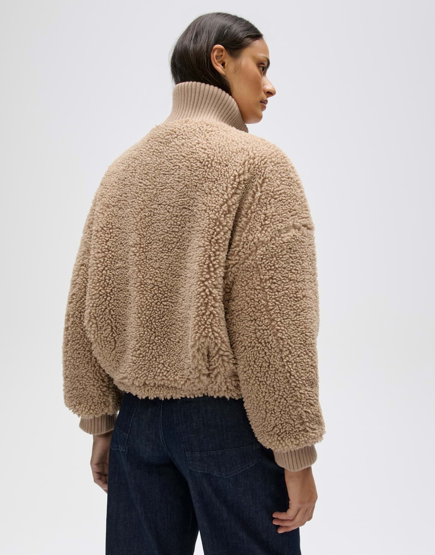OPUS Bomberjacke Halkara aus weichem Teddyplüsch – Bild 3 von 5