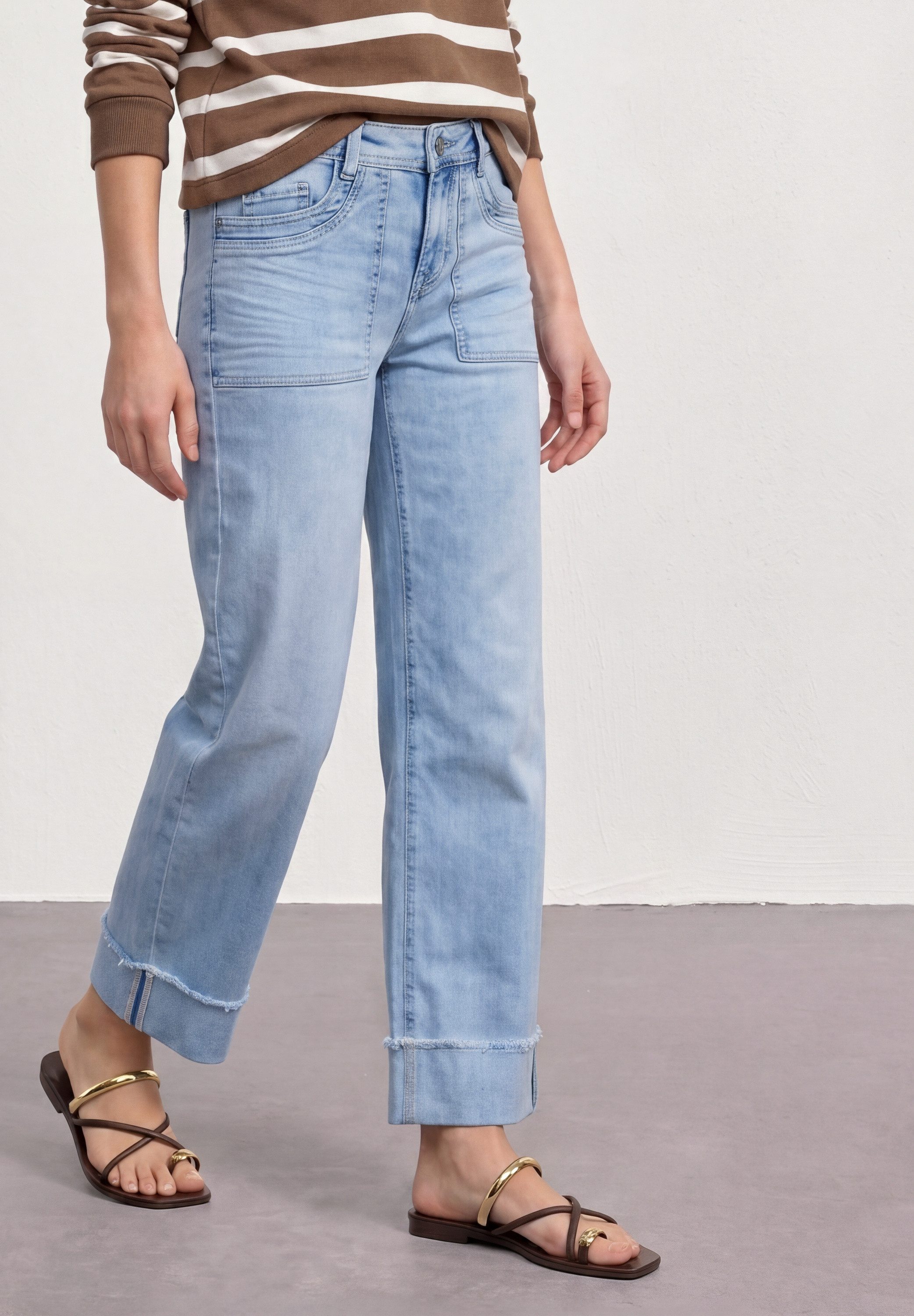 STREET ONE Bequeme Jeans Style Amalia mit Aufschlag und Stretch