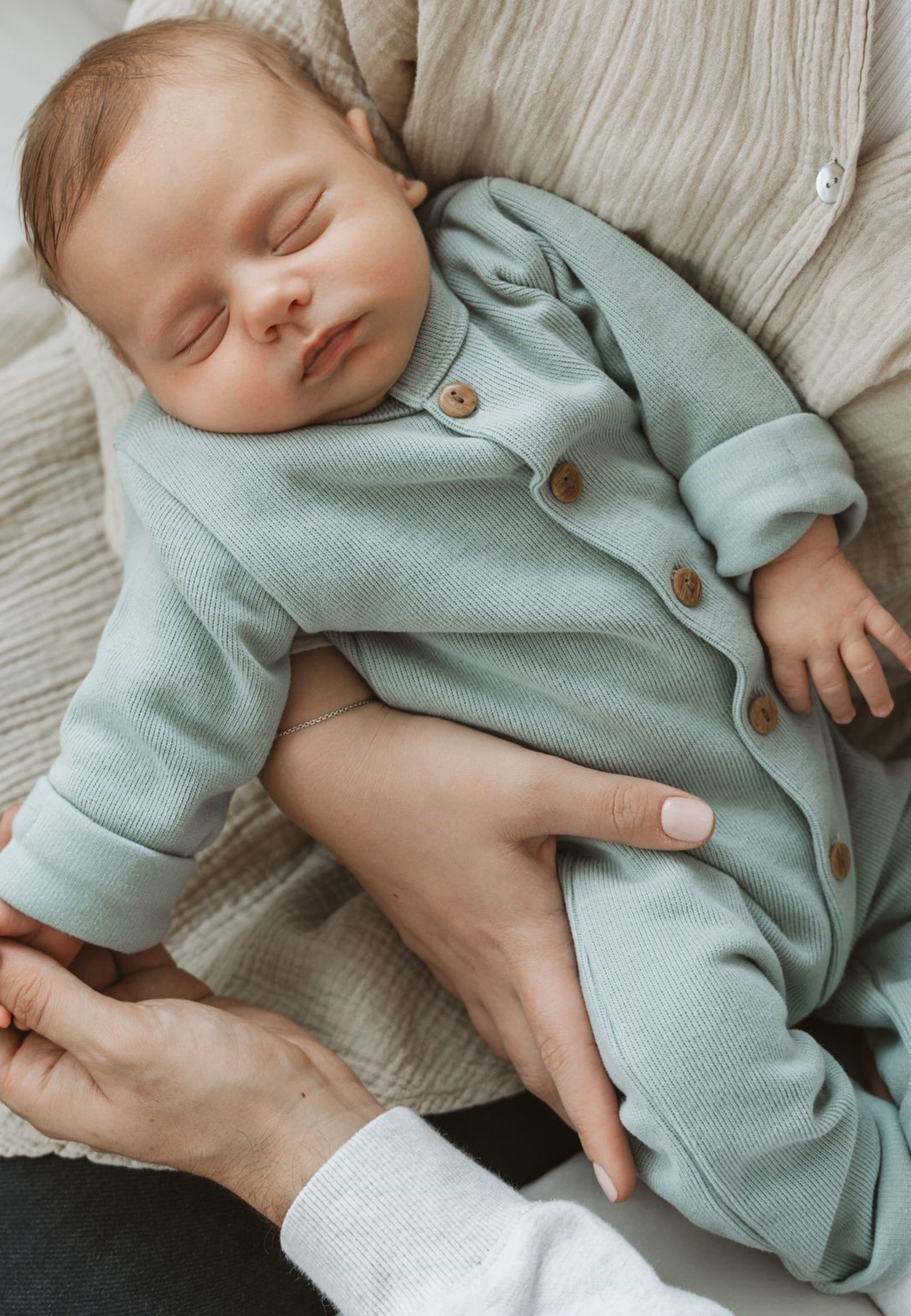 Liliput overall made of soft, ribbed material