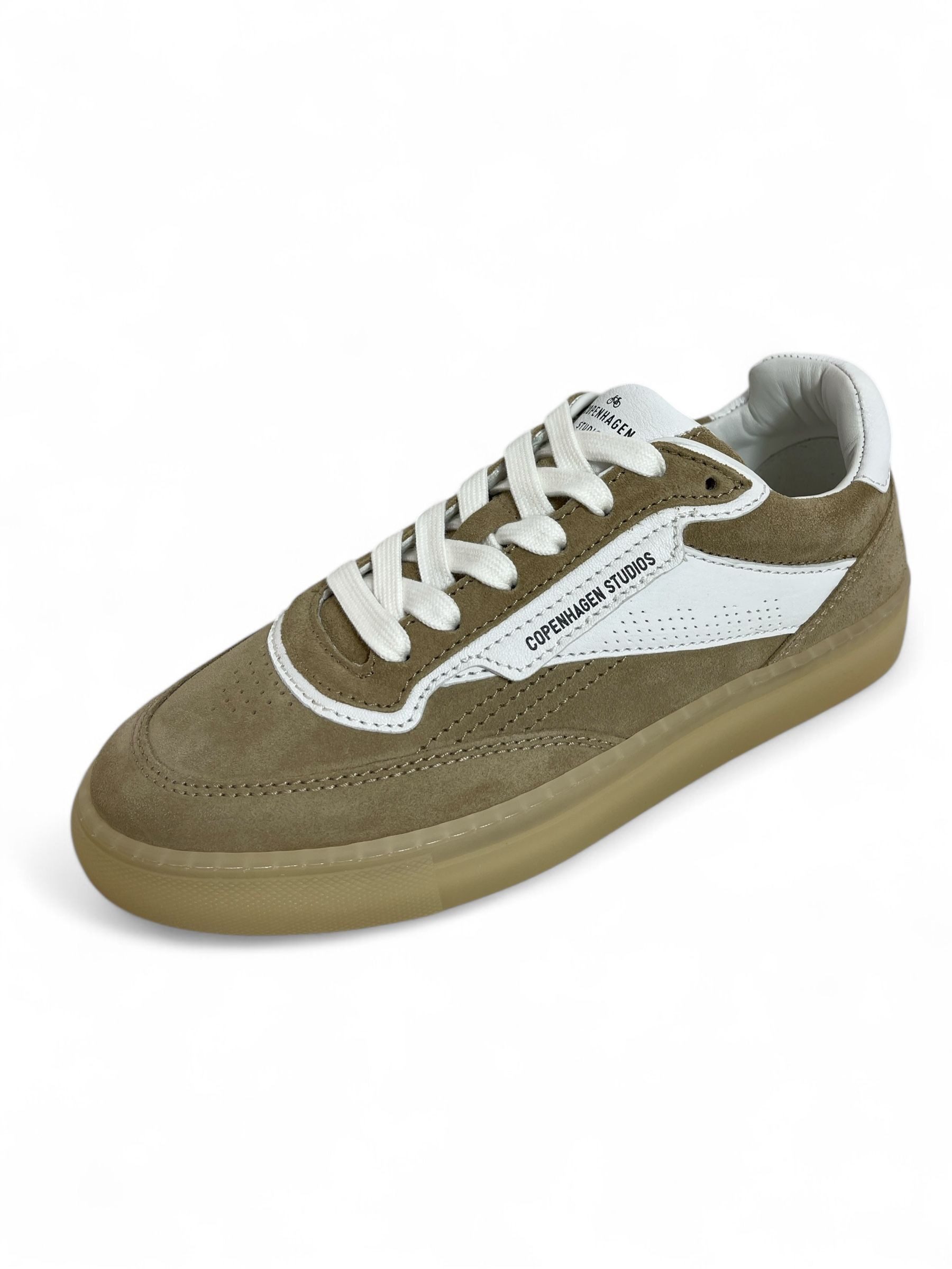 Sneaker