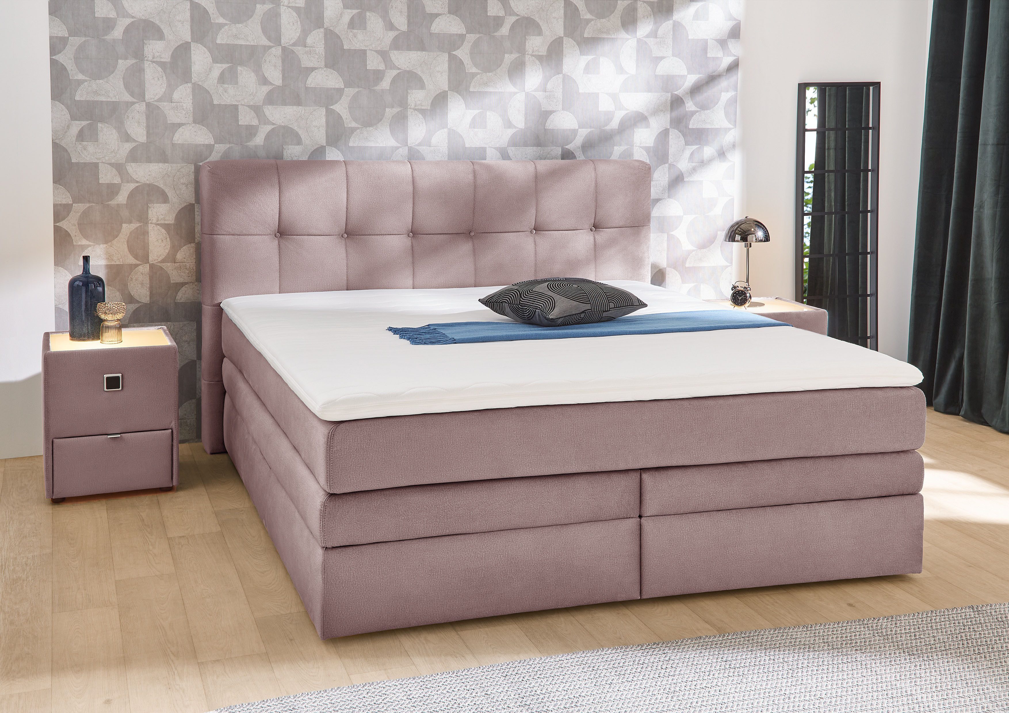 Jockenhöfer Gruppe Boxspringbett AMY mit Bettkasten, inkl. Taschenfederkernmatratze Härtegrad H3-H4, mit 6 cm Kaltschaum-Topper, Samt-Bezug, 180x200 und 200x200 cm