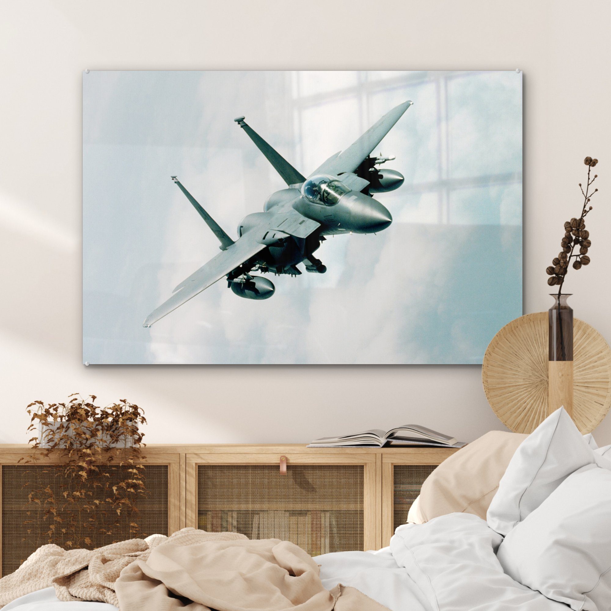 MuchoWow Acrylglasbild Ein weißes Kampfflugzeug England, (1 Schlafzimmer Royal der Acrylglasbilder & St), Air Wohnzimmer in Force