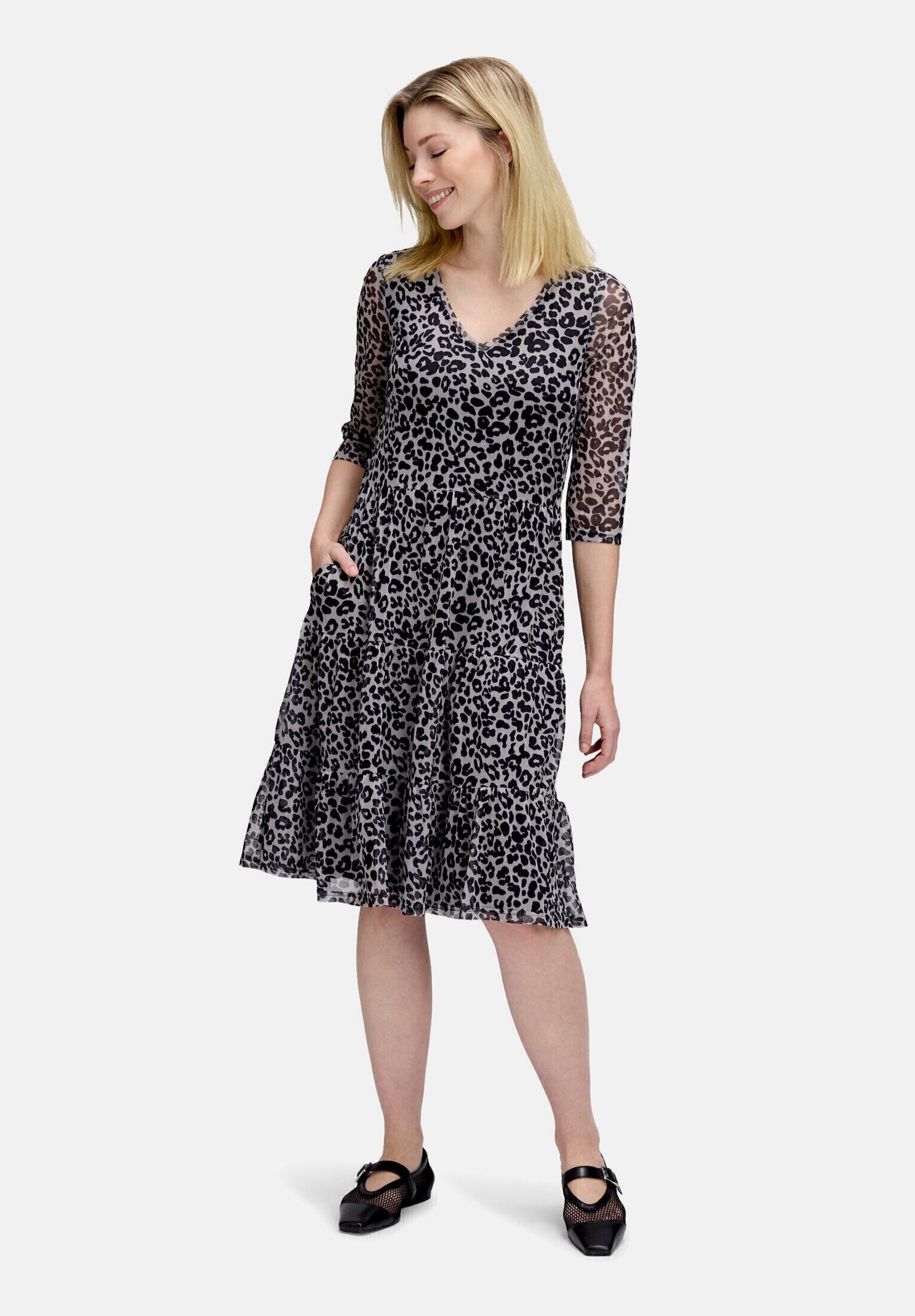Vera Mont Sommerkleid Damen mit Stufen