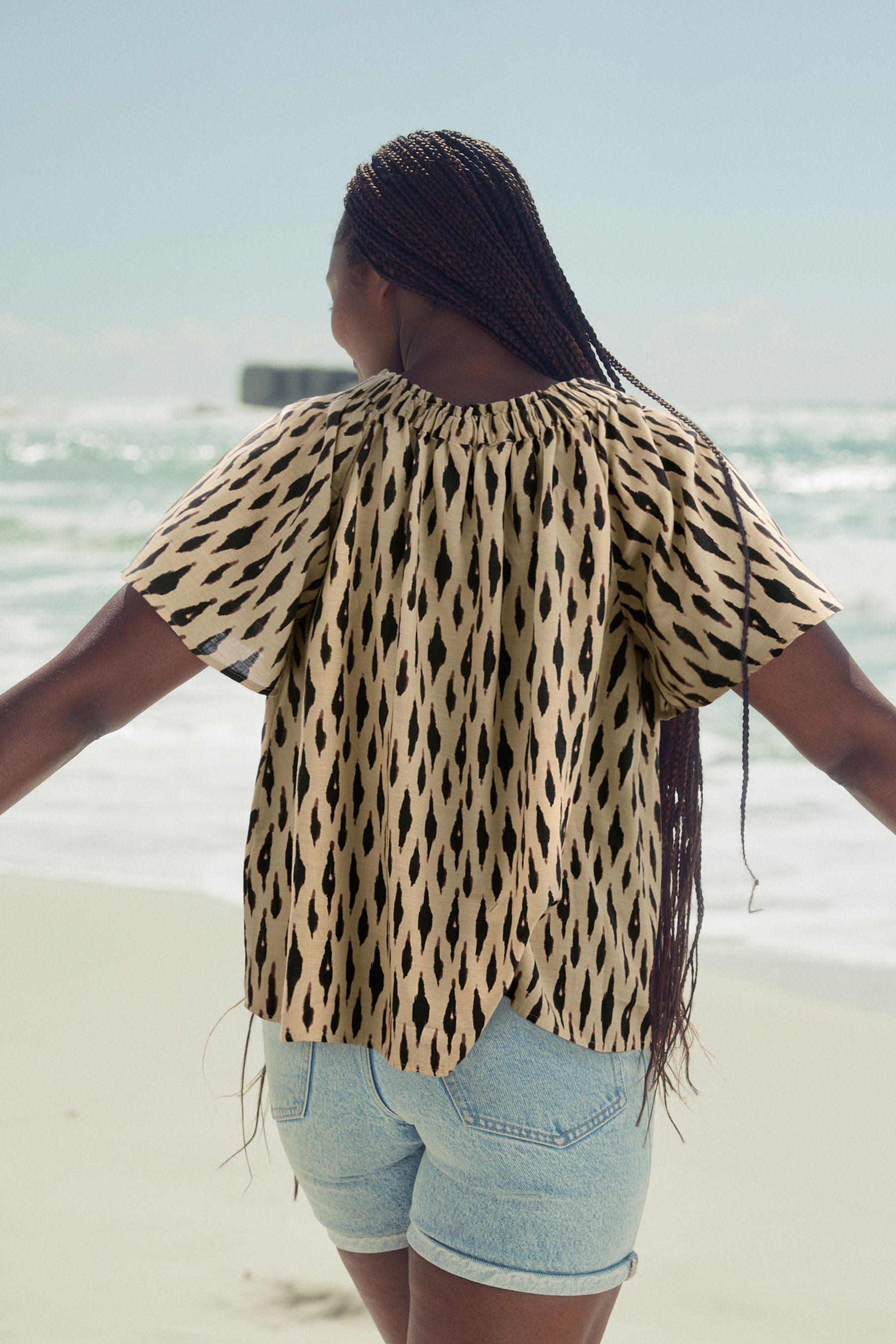 Next Blusenshirt Kurzärmliges Bardot-Oberteil mit Neckholder günstig online kaufen