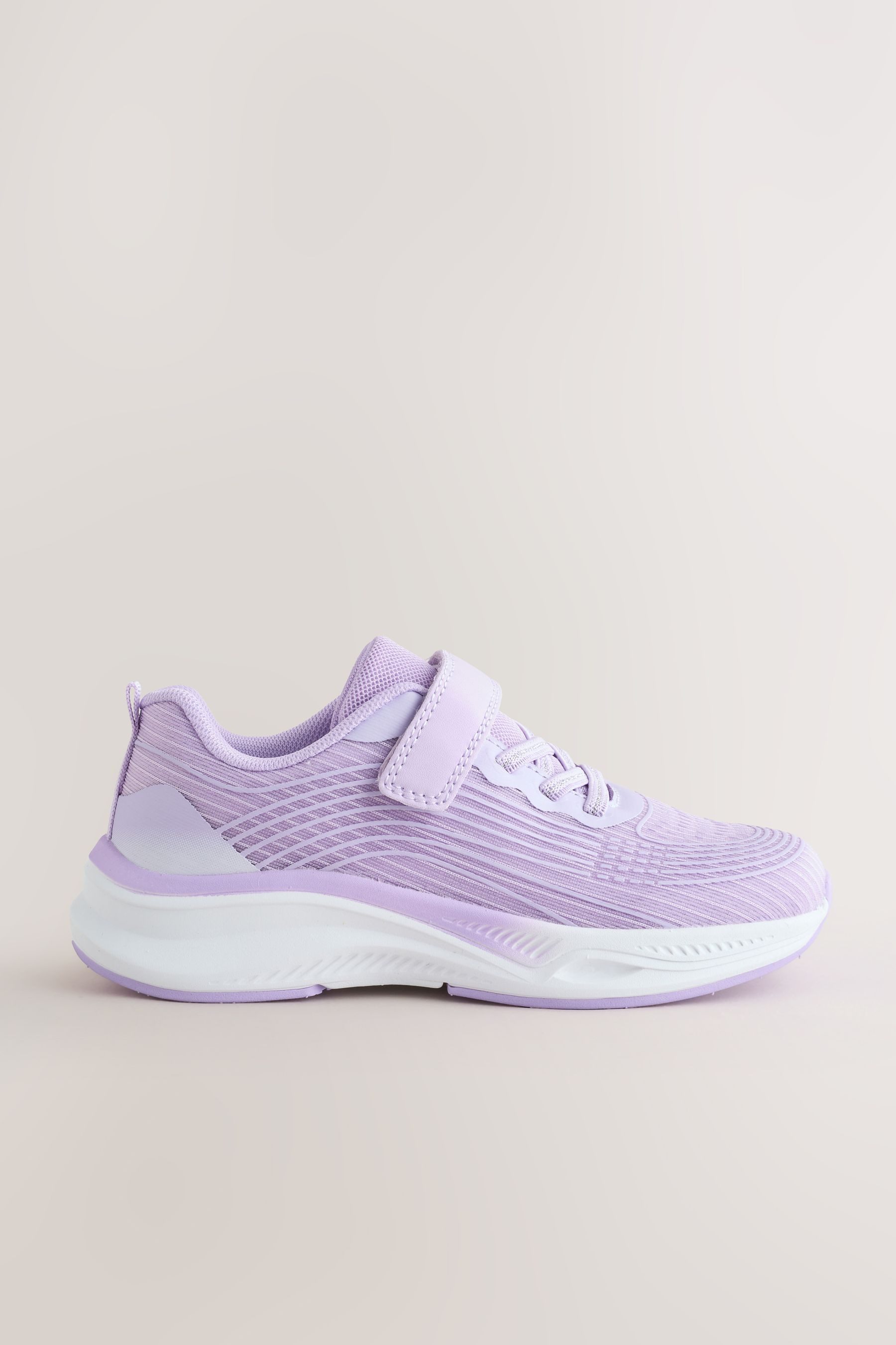 Next Schulturnschuhe mit elastischen Schnürsenkeln Sneaker (1-tlg)