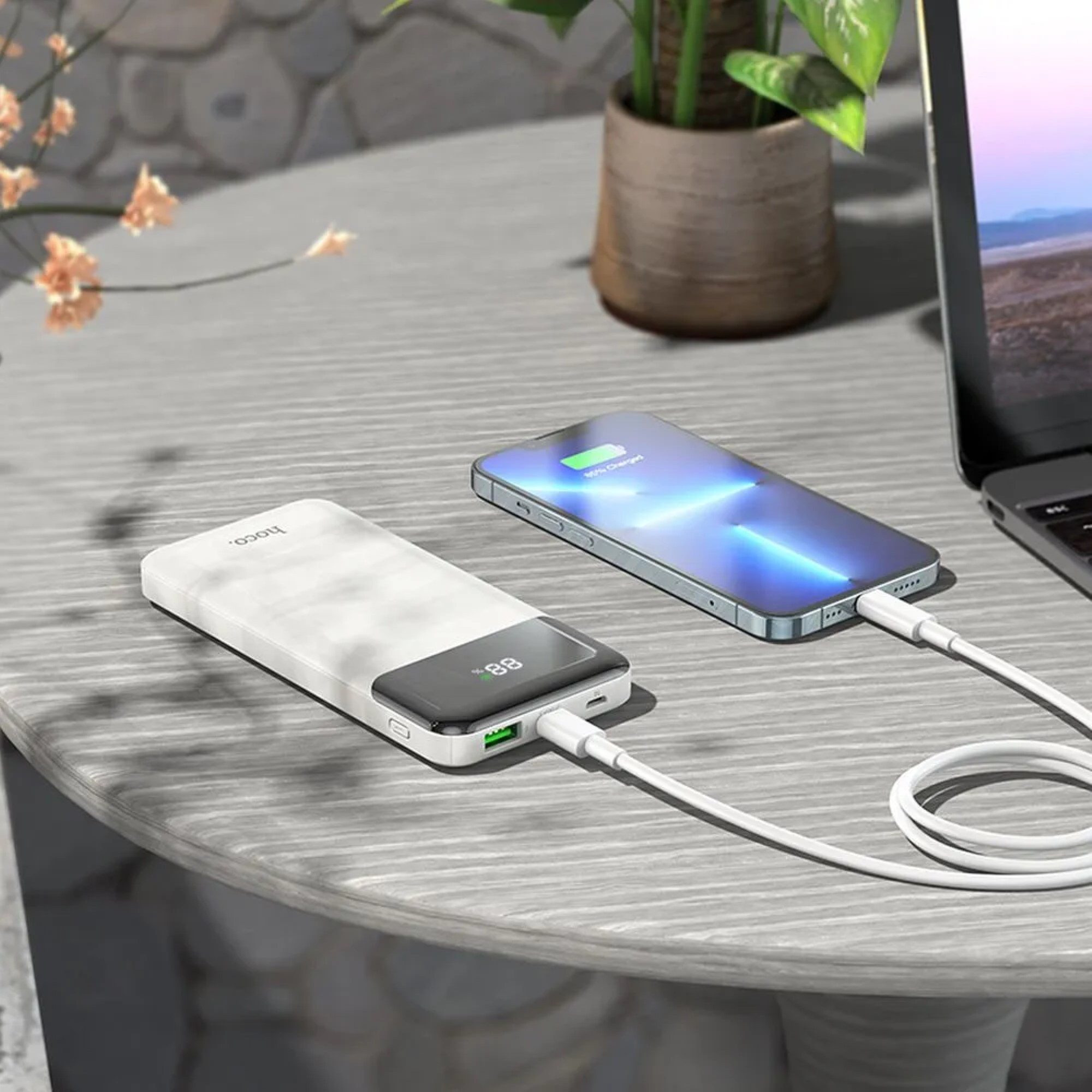 hoco. Powerbank 10000 mAh Schnellladegerät PD QC3.0 3A 20W Powerbank