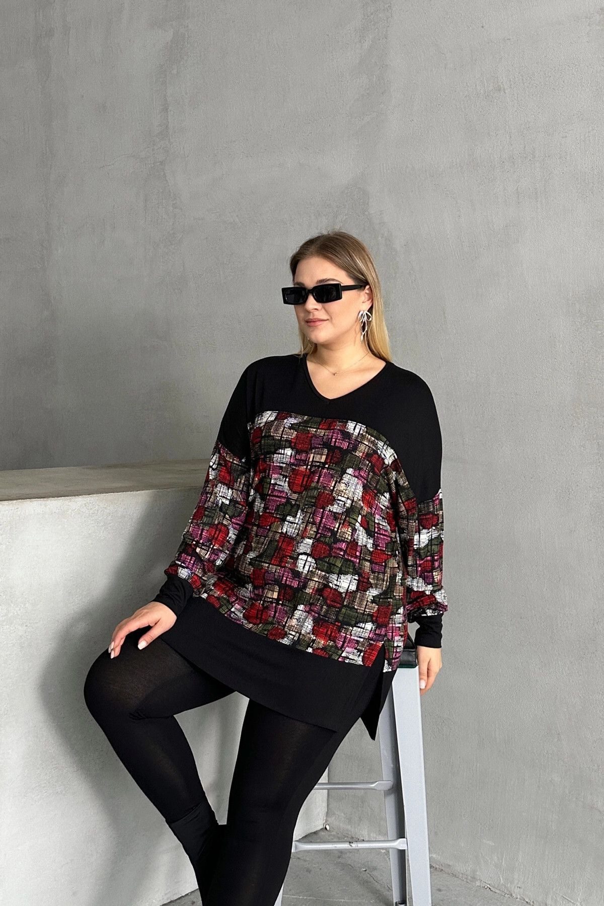 Stil Diva Blusentop Plus-Size-Bluse aus Lycra mit V-Ausschnitt, langen Ärme günstig online kaufen