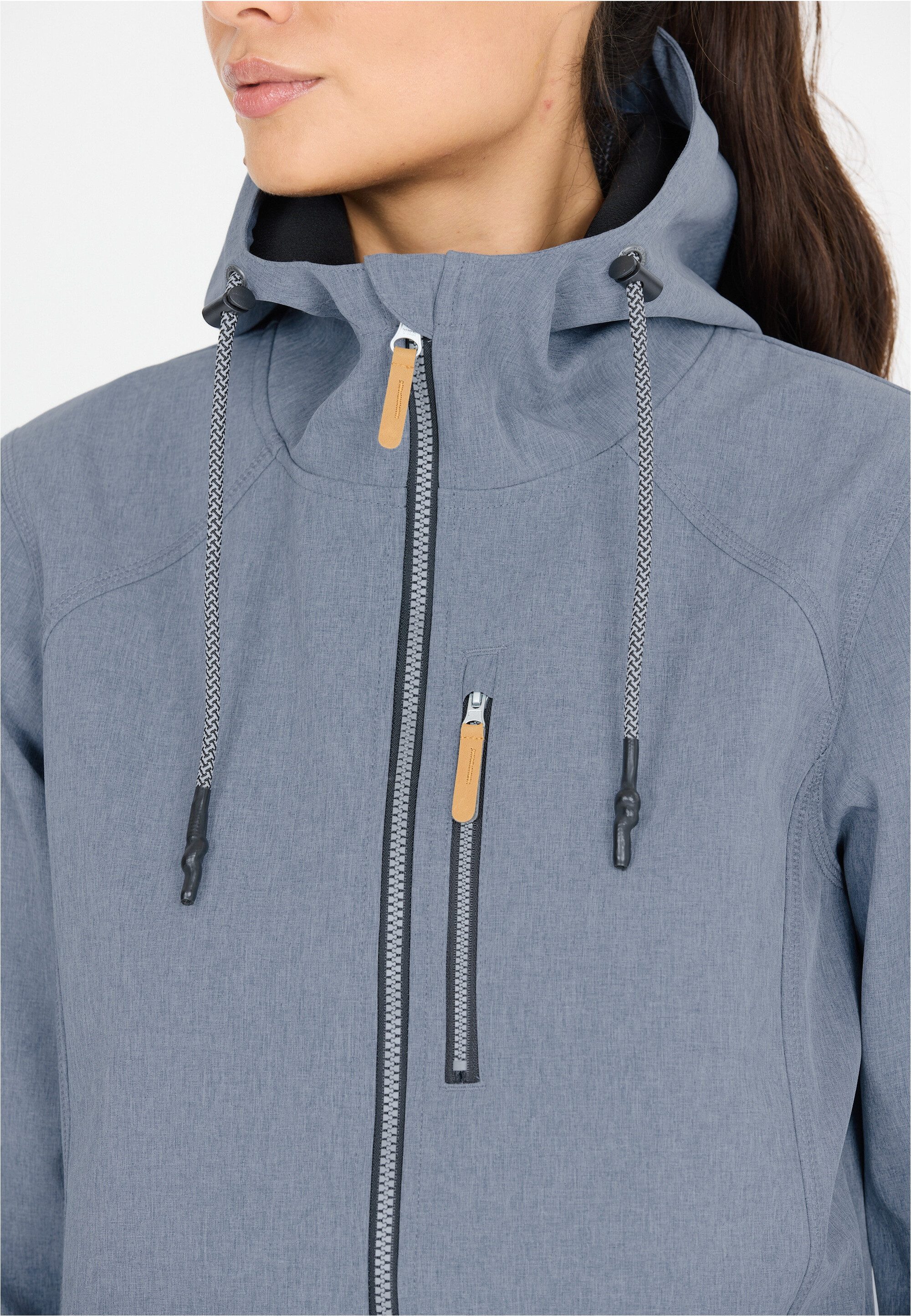 WHISTLER Softshelljacke Thora in wasser- und windabweisender Qualität