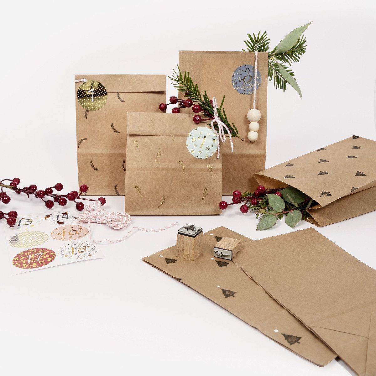 Folia ewige Kalender Adventskalender 'Papiertüten natur' braun