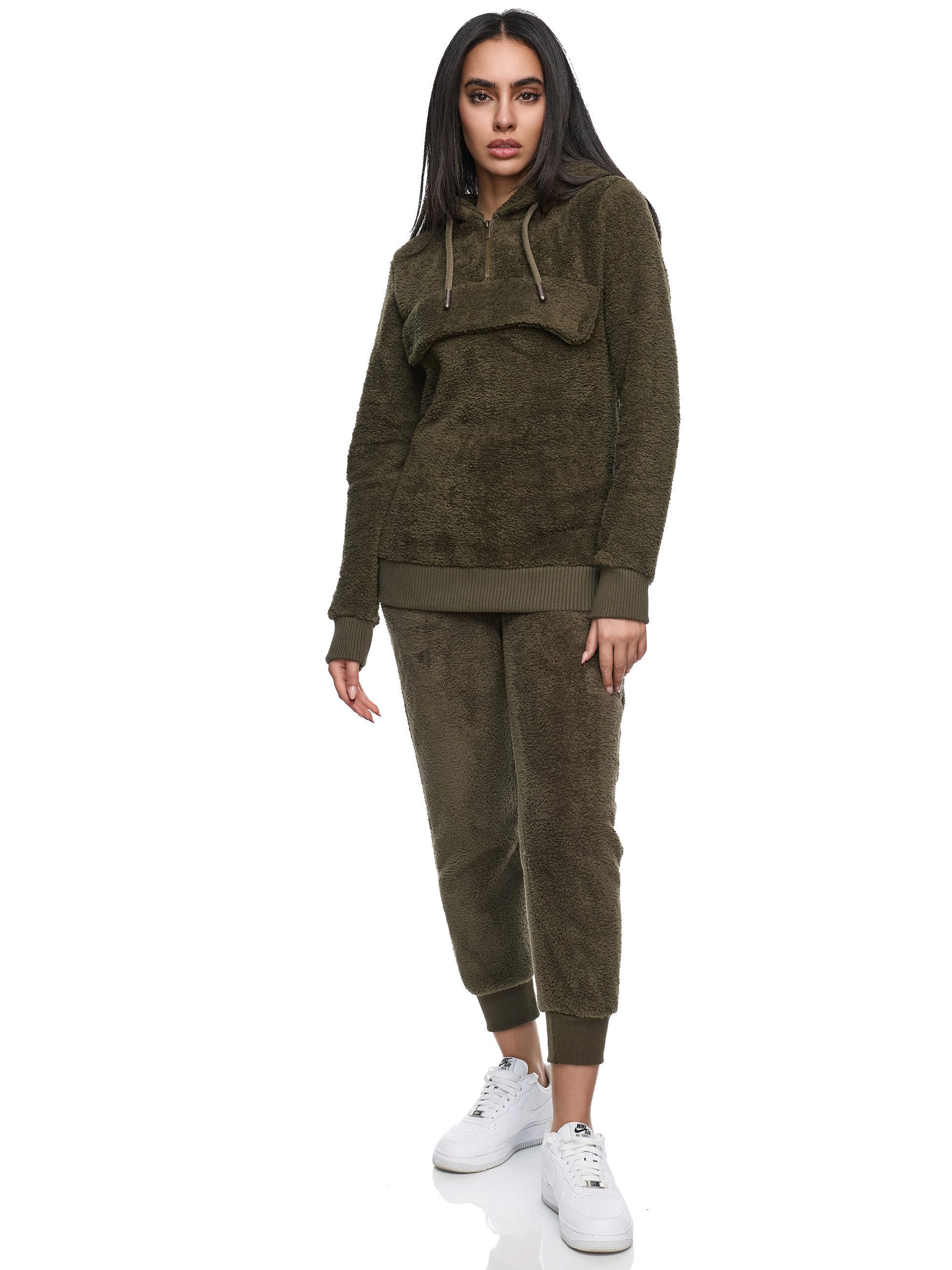 REPUBLIX Trainingsanzug NAYELI, Damen Plüsch Zweiteiler Hausanzug Training günstig online kaufen