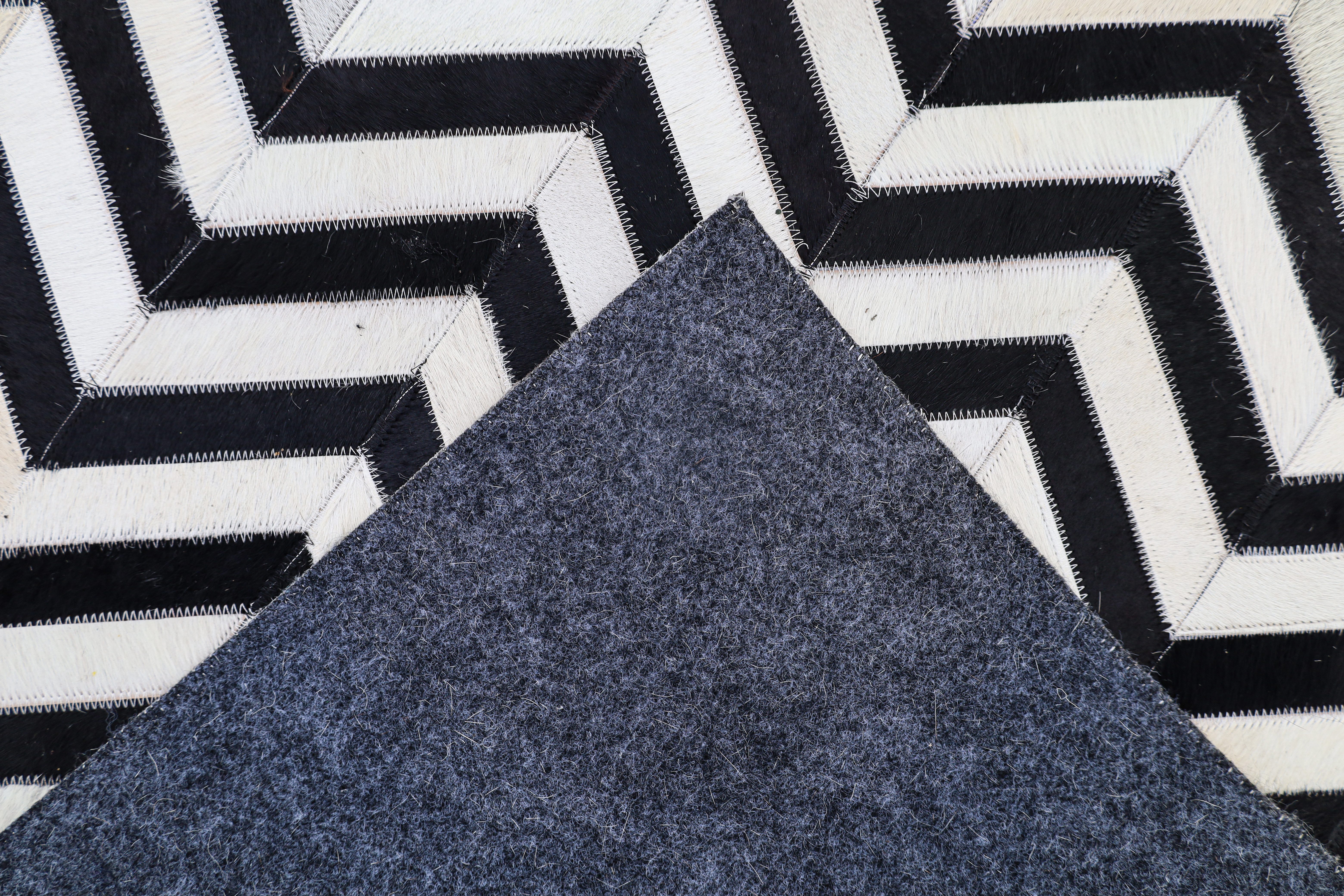 Myflair Möbel & Accessoires Fellteppich ZEBRA EDGE, echtes Rinderfell, rechteckig, Höhe: 10 mm, handgenäht, Naturprodukt, Zickzack Muster, natürliche Struktur