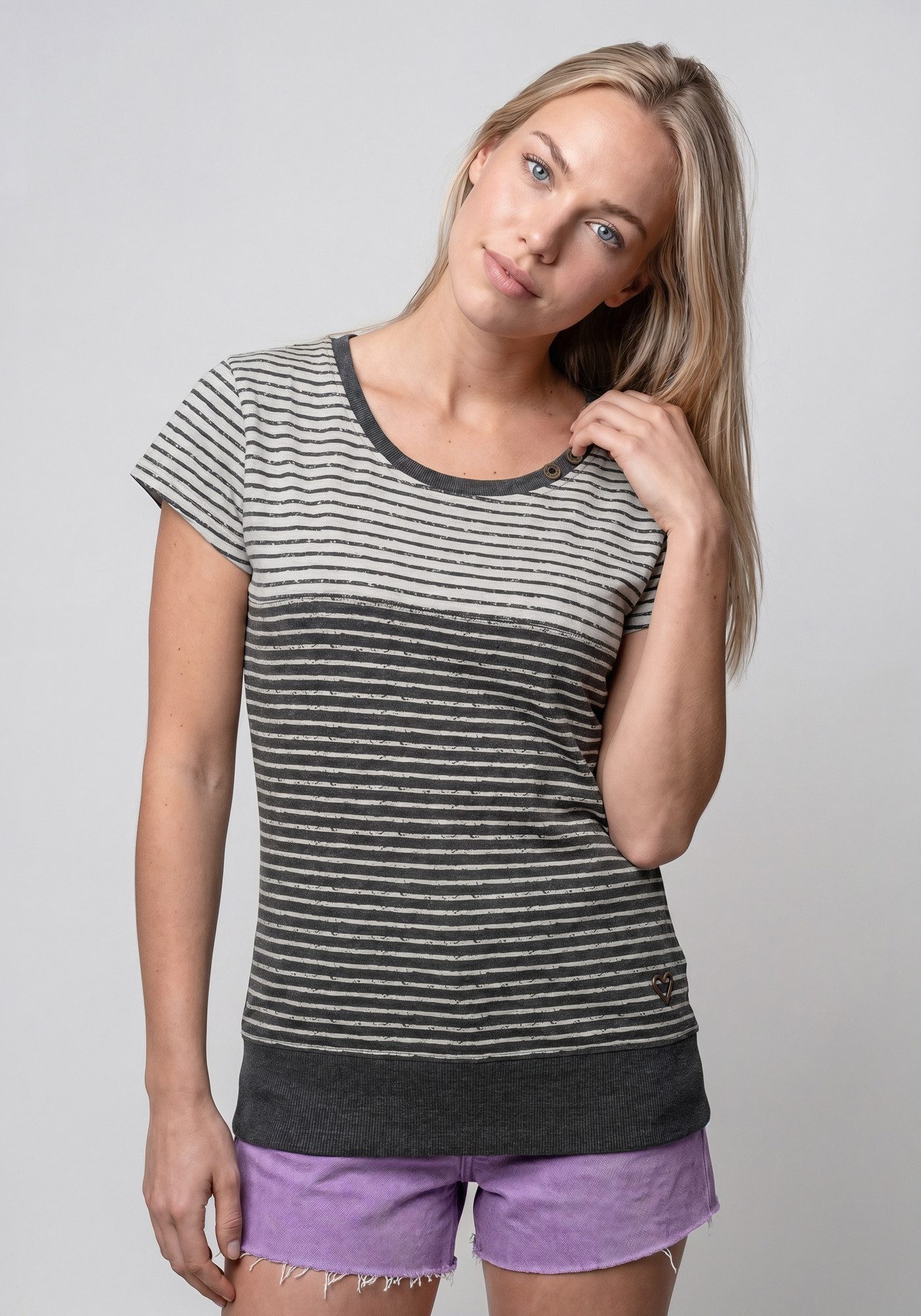 Alife & Kickin Rundhalsshirt CosmaAK B vielseitiges Basic-Shirt mit Streifen und breitem Saum