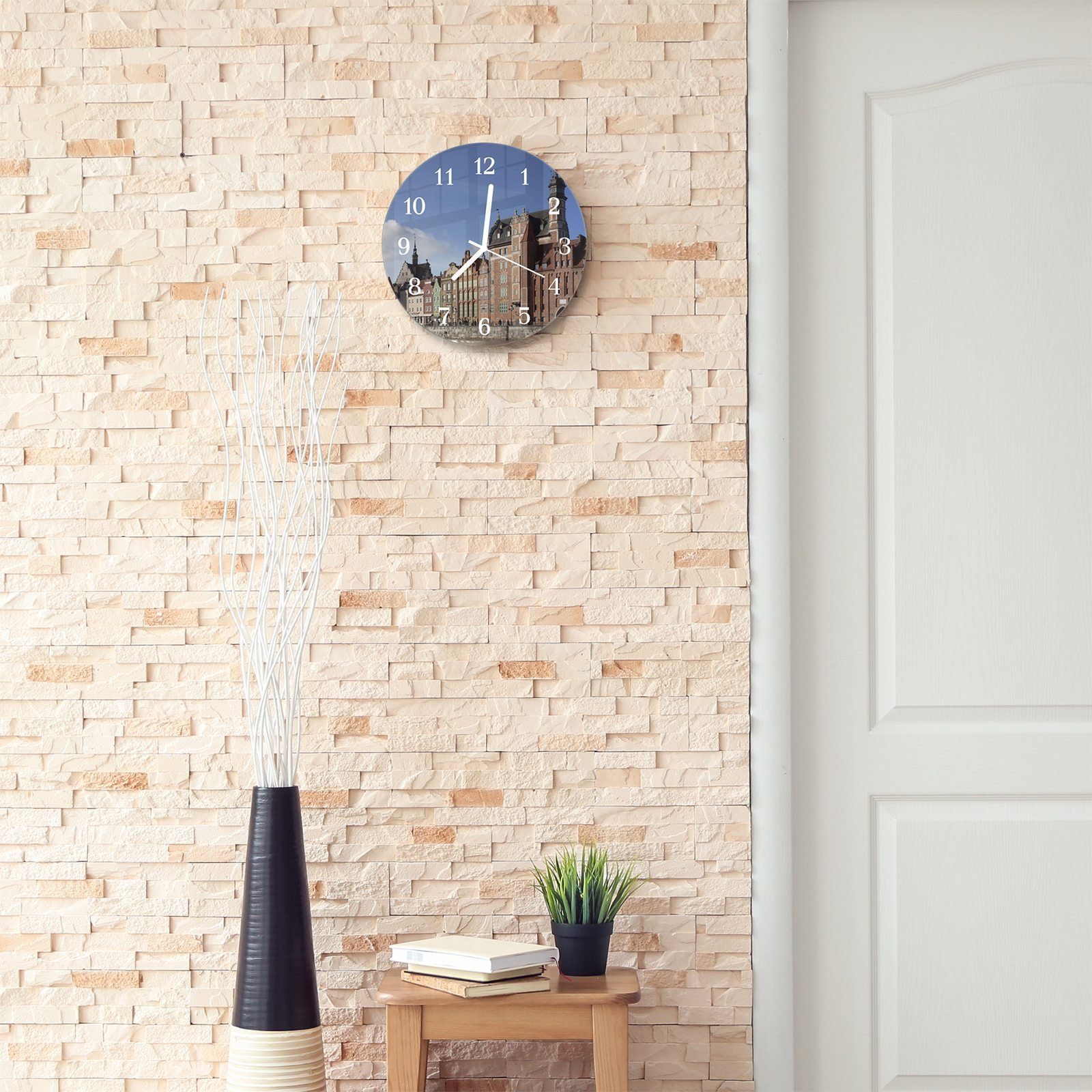 Primedeco Wanduhr Durchmesser cm mit Rund mit Wanduhr aus 30 - Quarzuhrwerk der Sehenswürdigkeit Motiv in und Stadt Glas