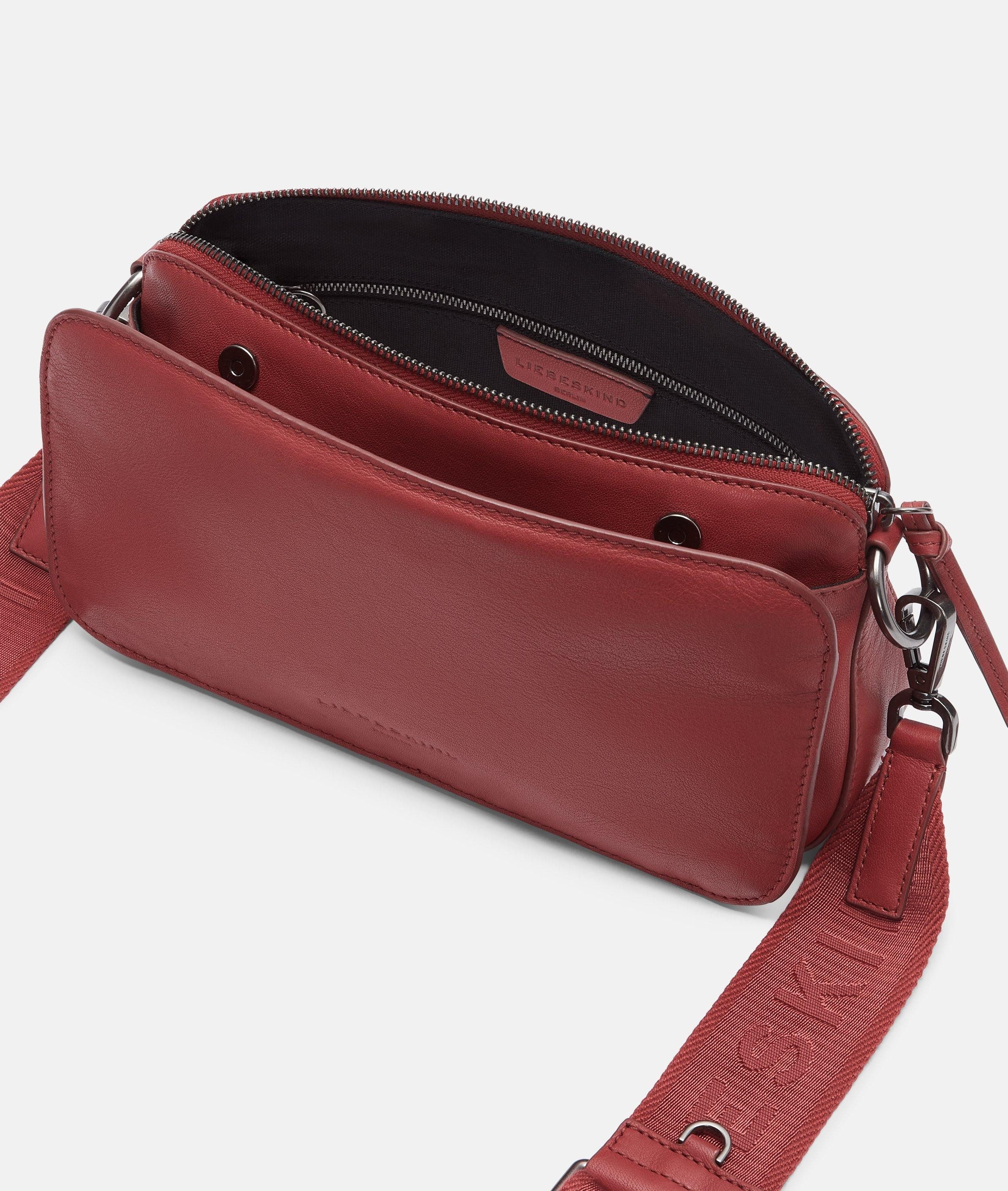 Liebeskind Berlin Umhängetasche Clarice Crossbody M, Crossbody-Bag aus weichem Leder