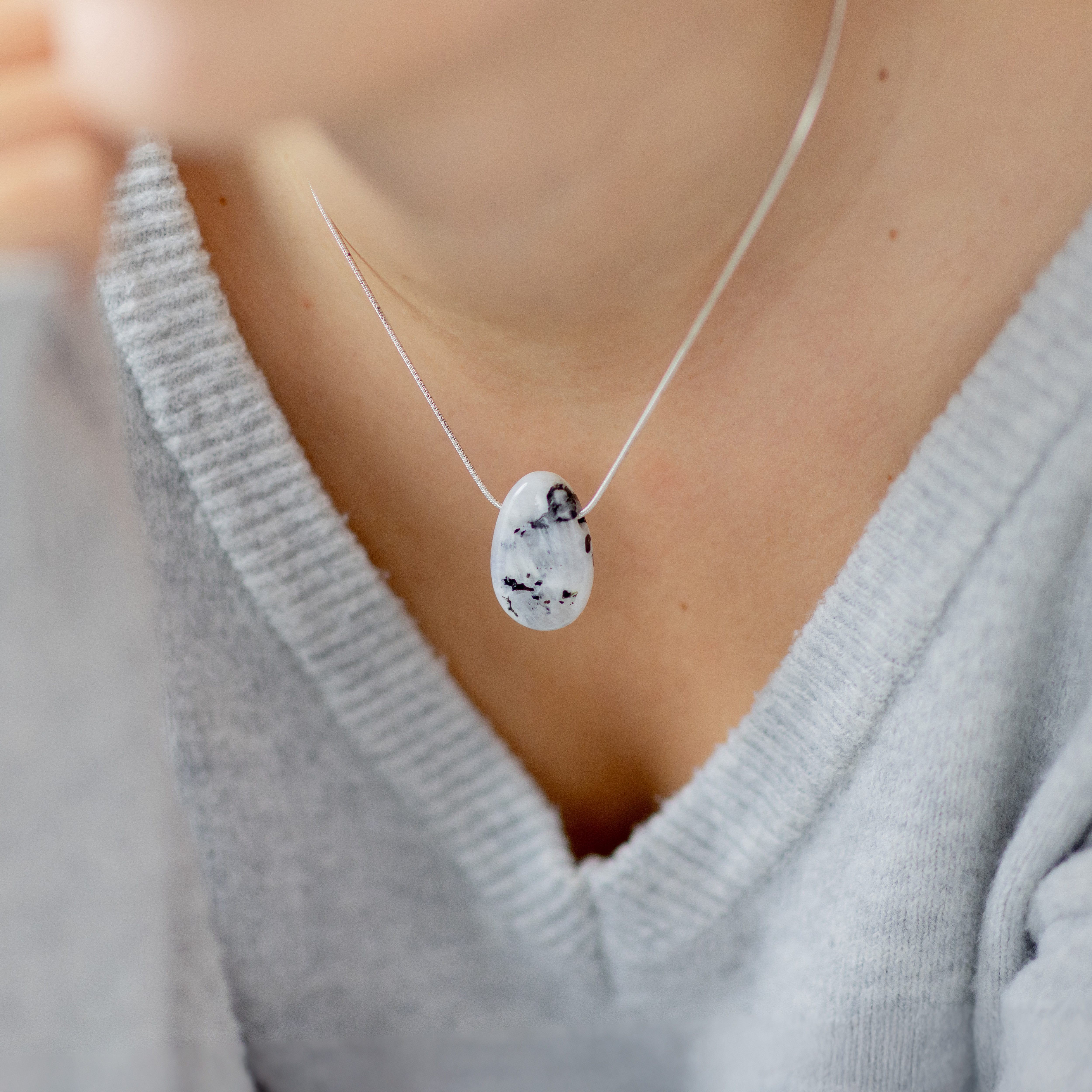 Lebensquelle Plus Kettenanhänger Tropfen Anhänger Edelstein + Edelsteinkart günstig online kaufen