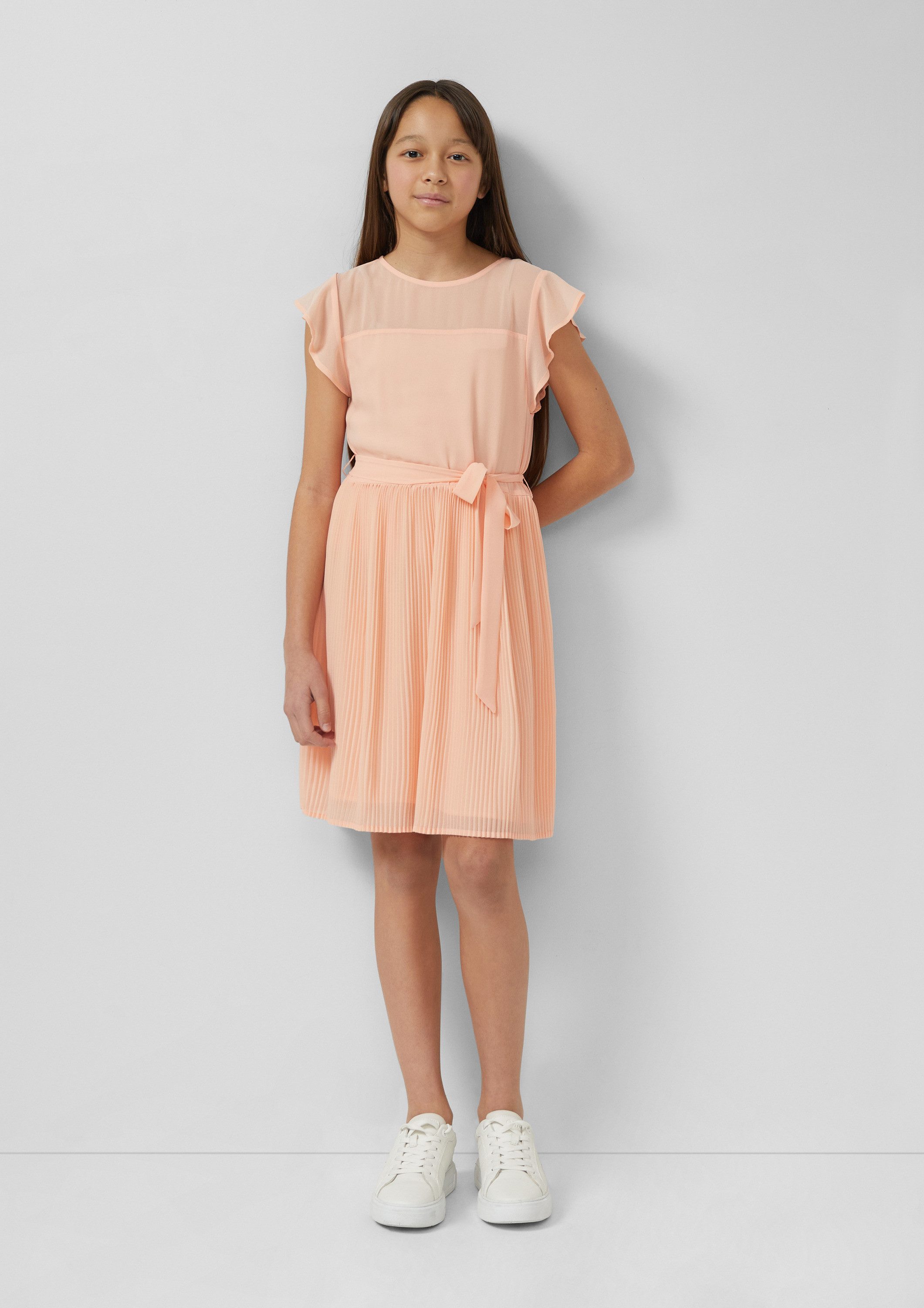 s.Oliver Minikleid Kleid Kurzes Chiffonkleid mit Volantärmeln und Bindegürtel