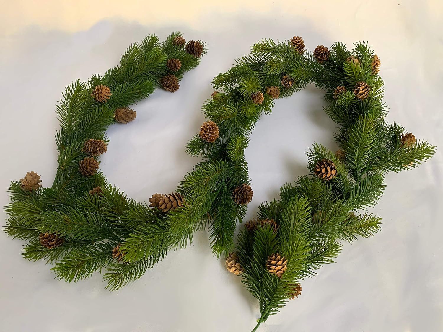Winterliche Kunstpflanze Tannengirlande mit echten Zapfen Kunsttanne Girlan günstig online kaufen