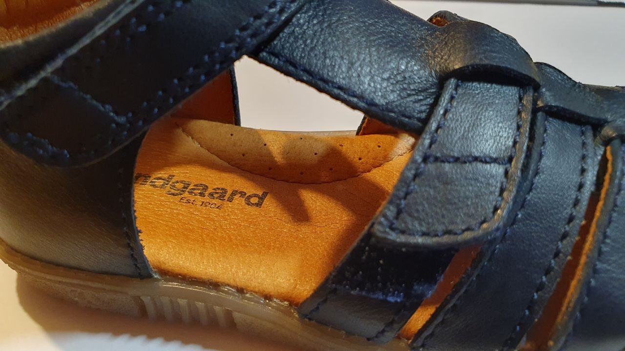 bundgaard Rox II marine blau Klettverschluß Leder geschlossene Gr. 24 Sandale mit Klettverschluß