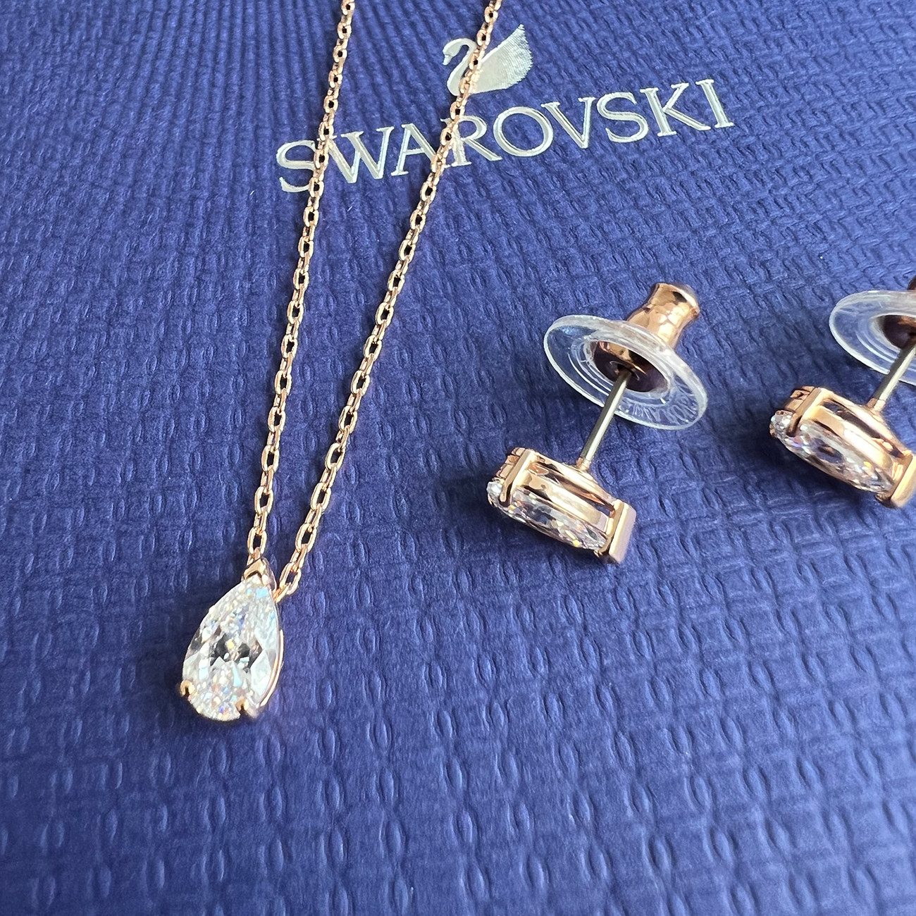 Swarovski Ohrring und Ketten Set...