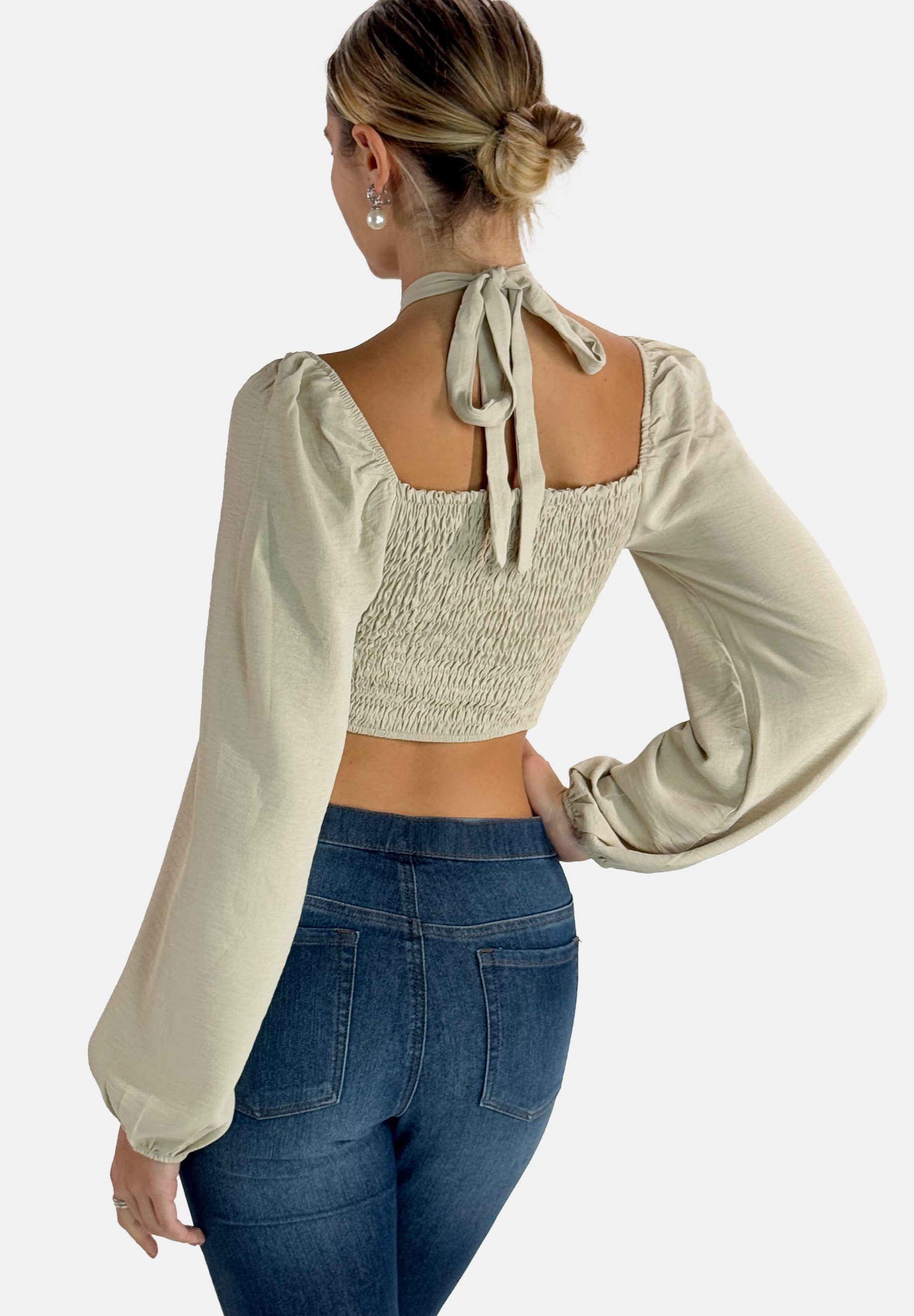 Elara Blusentop Damen Crop Top mit Cut-Out – Langarm Shirt mit Halterneck Design