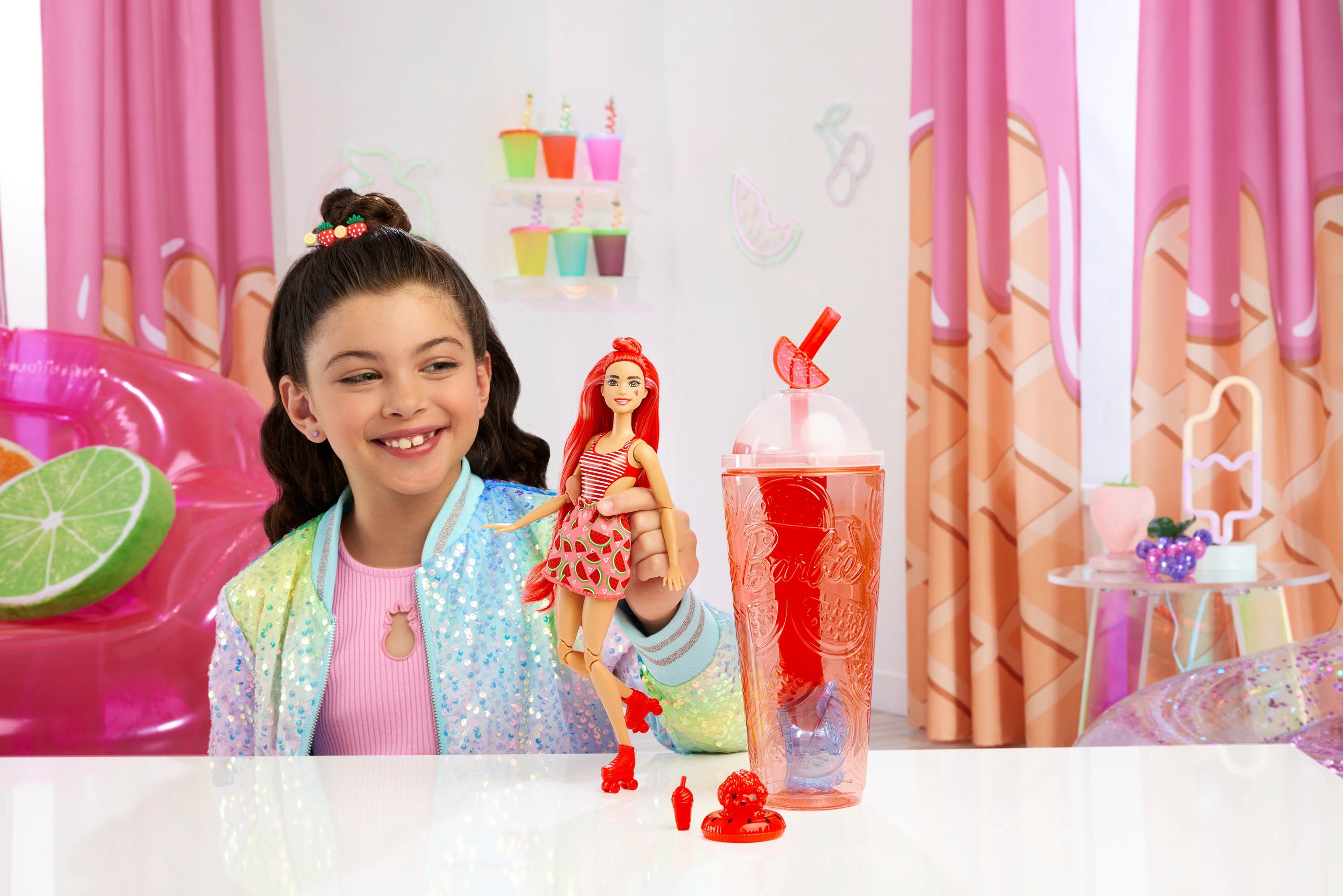 Barbie Pop! Farbwechsel Anziehpuppe mit Wassermelonendesign, Reveal, Fruit,