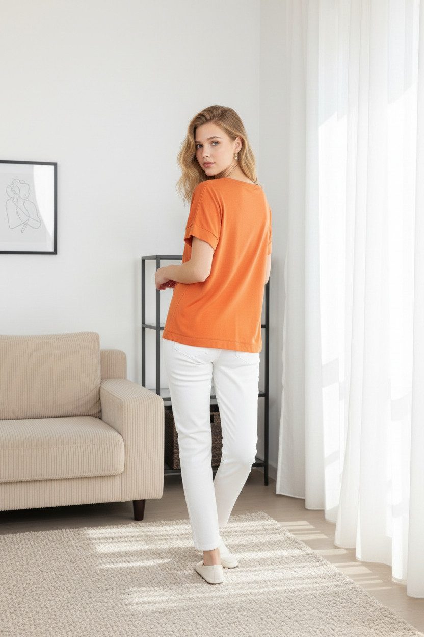 Zuckerwatte V-Shirt bequem geschnitten, aus weicher Modalmischung