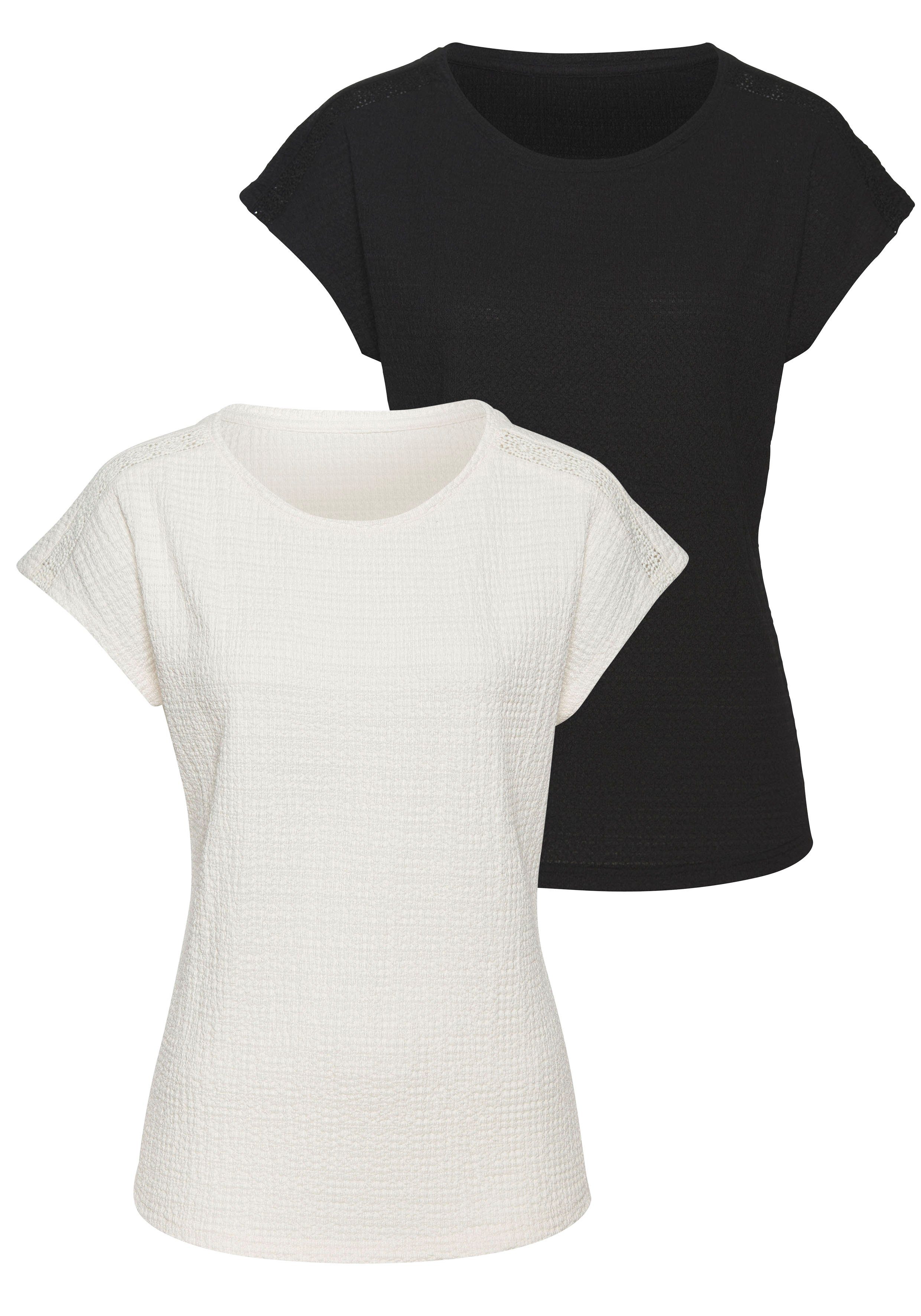 Vivance Kurzarmshirt mit dekorativem Häkeleinsatz (2er-Pack) aus bügelfreier Crêpe-Qualität. € 39,98, (€ 19,99 pro 1 Stk).