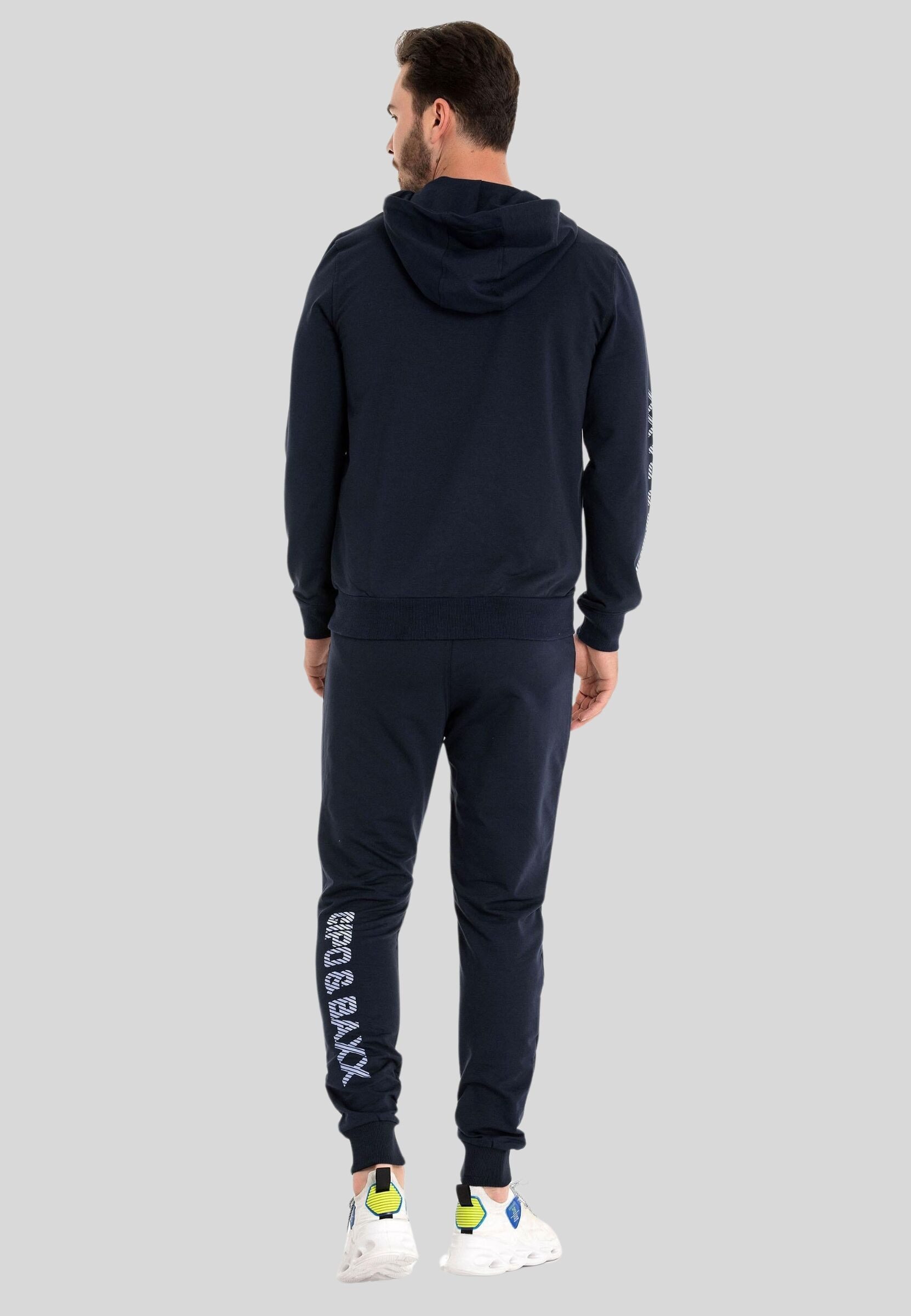 Cipo & Baxx Trainingsanzug HOMEWEAR (2-tlg), mit Allover-Musterung günstig online kaufen