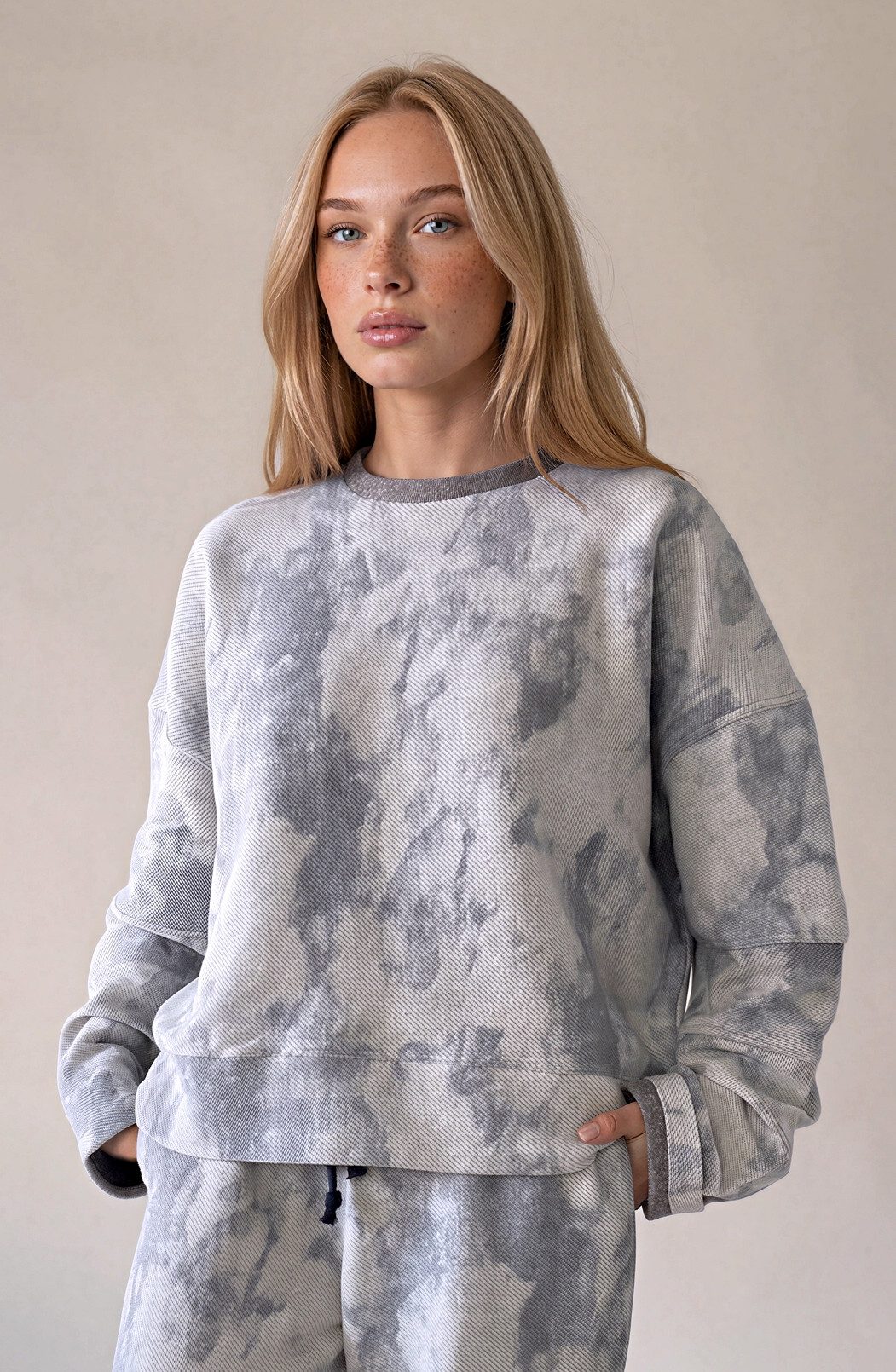ILAY Lit Sweater Amaretto Sweatshirt aus Batik Baumwoll- Jersey