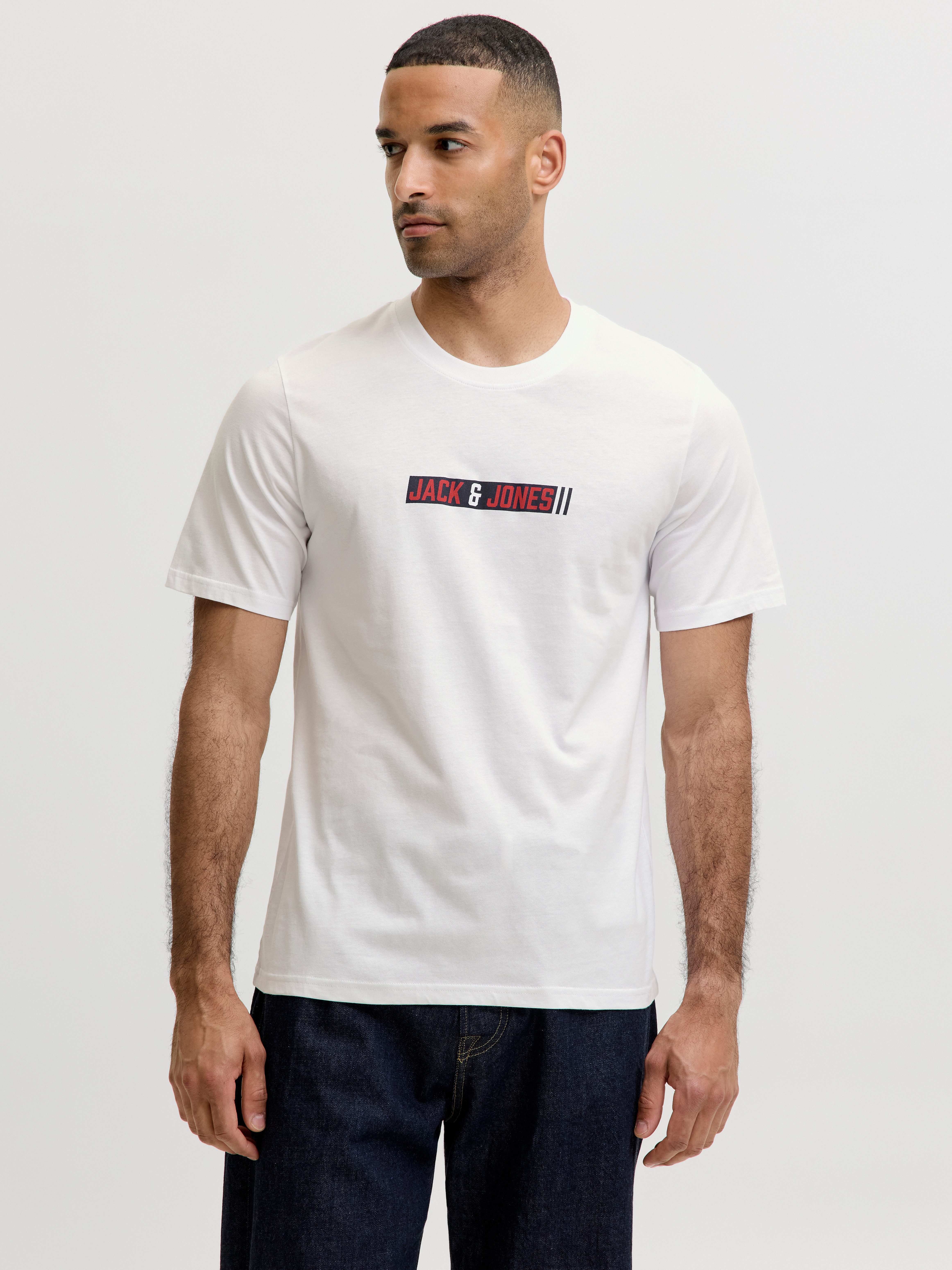 Jack & Jones Rundhalsshirt JJMUNK TEE SS CREW NECK Baumwolle, regular fit