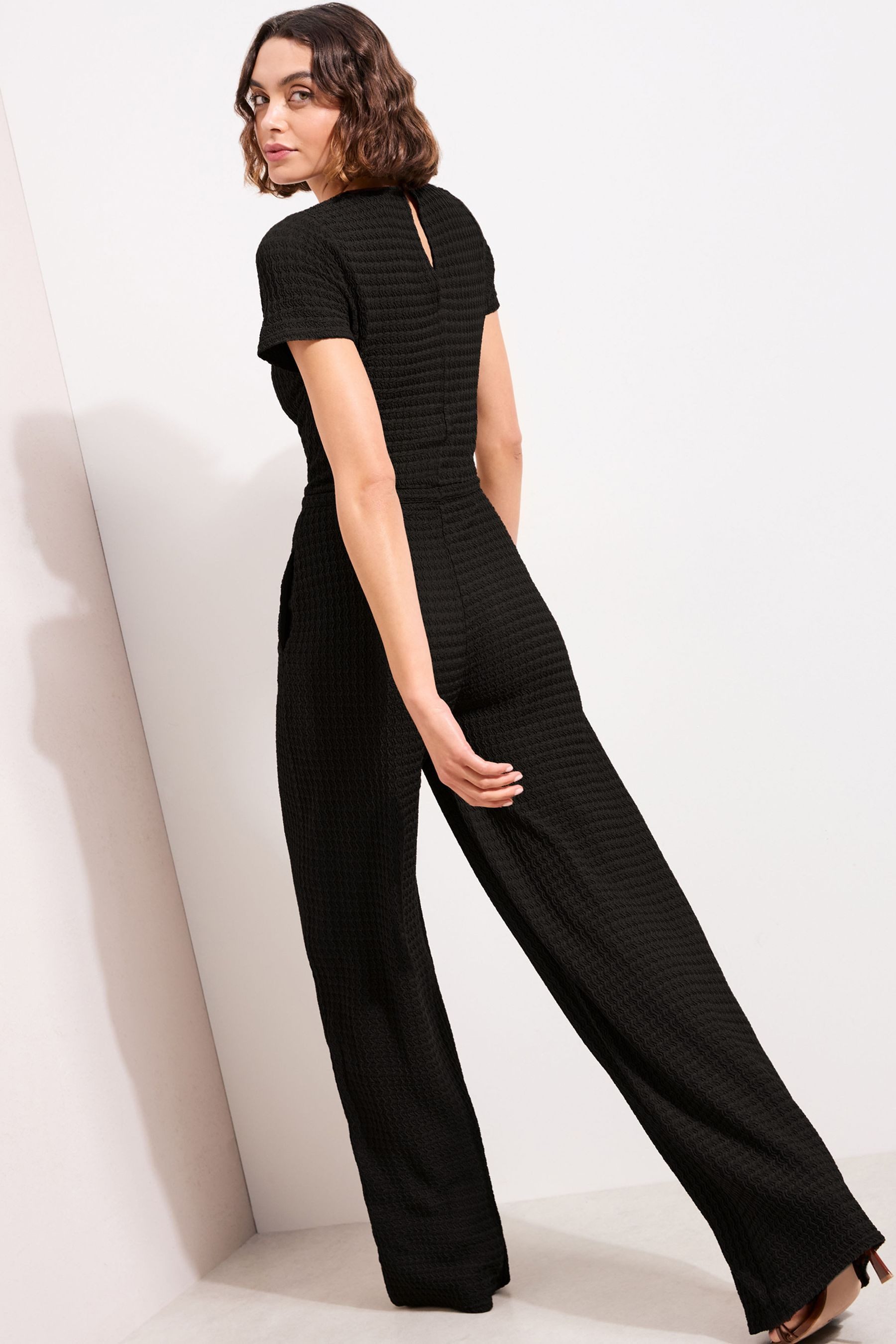 Friends Like These Jumpsuit Friends Like These Kurzarm-Jumpsuit, Regular (1 günstig online kaufen