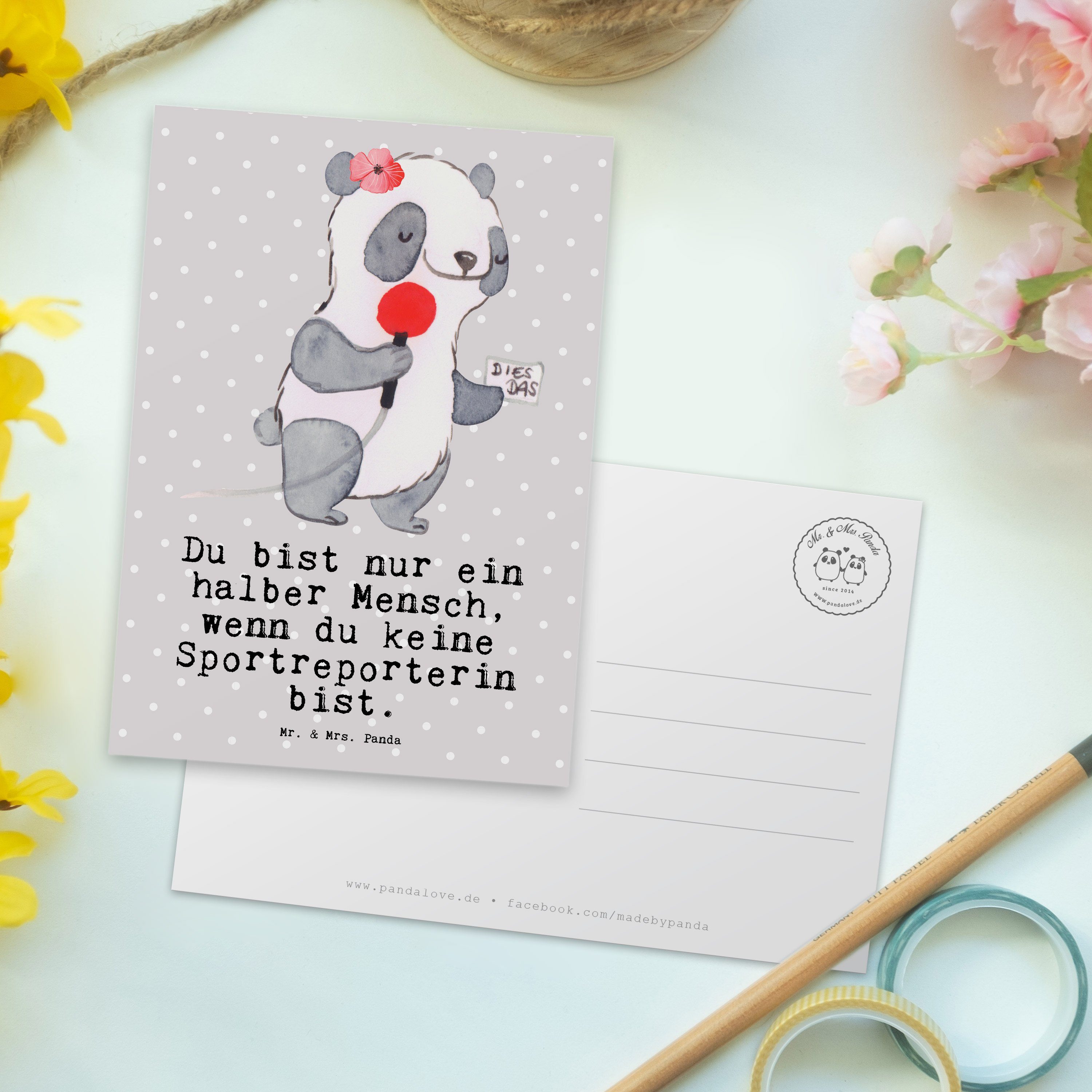 Mr. & Mrs. mit Pastell Panda Ab - Geschenkkarte, Sportreporterin Herz - Grau Geschenk, Postkarte