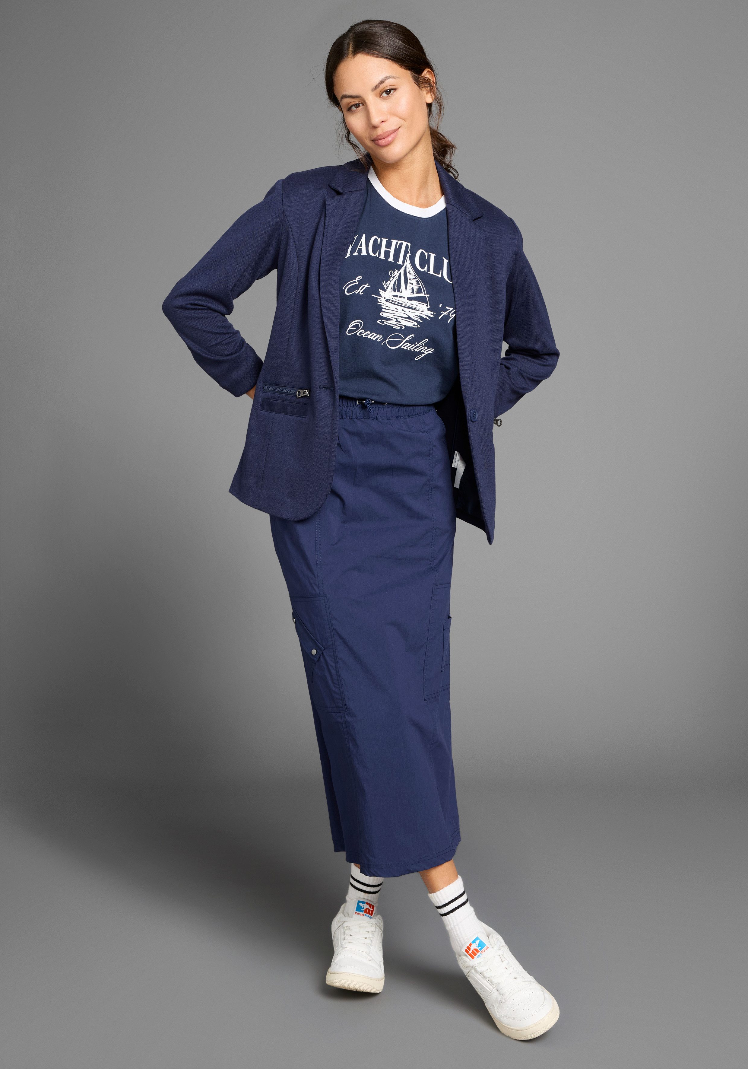 KangaROOS T-Shirt mit maritimen Print und Kontrastdetails – Bild 4 von 5