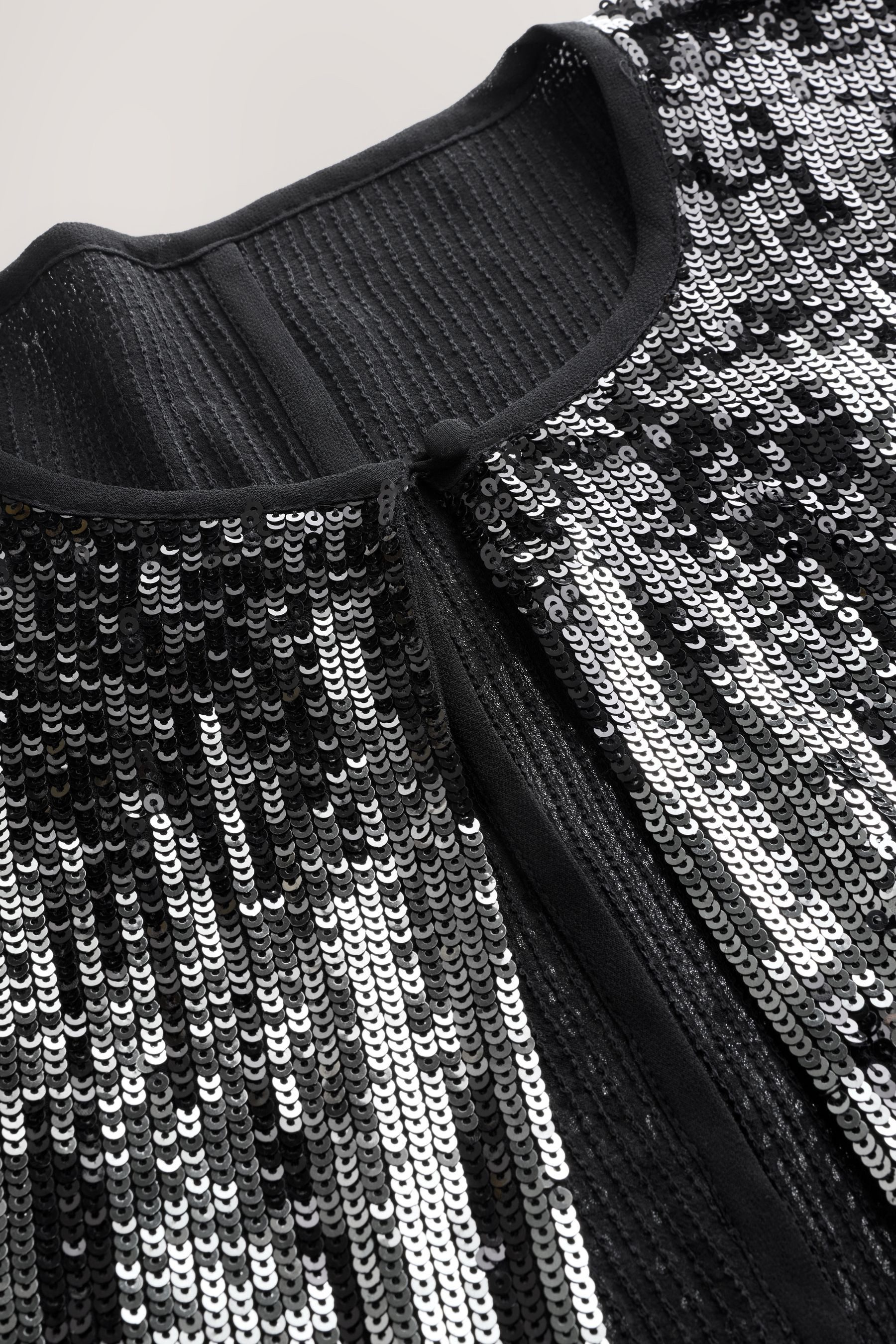 Next Cape Paillettenbesetztes Cape/Cover-up (1-St)