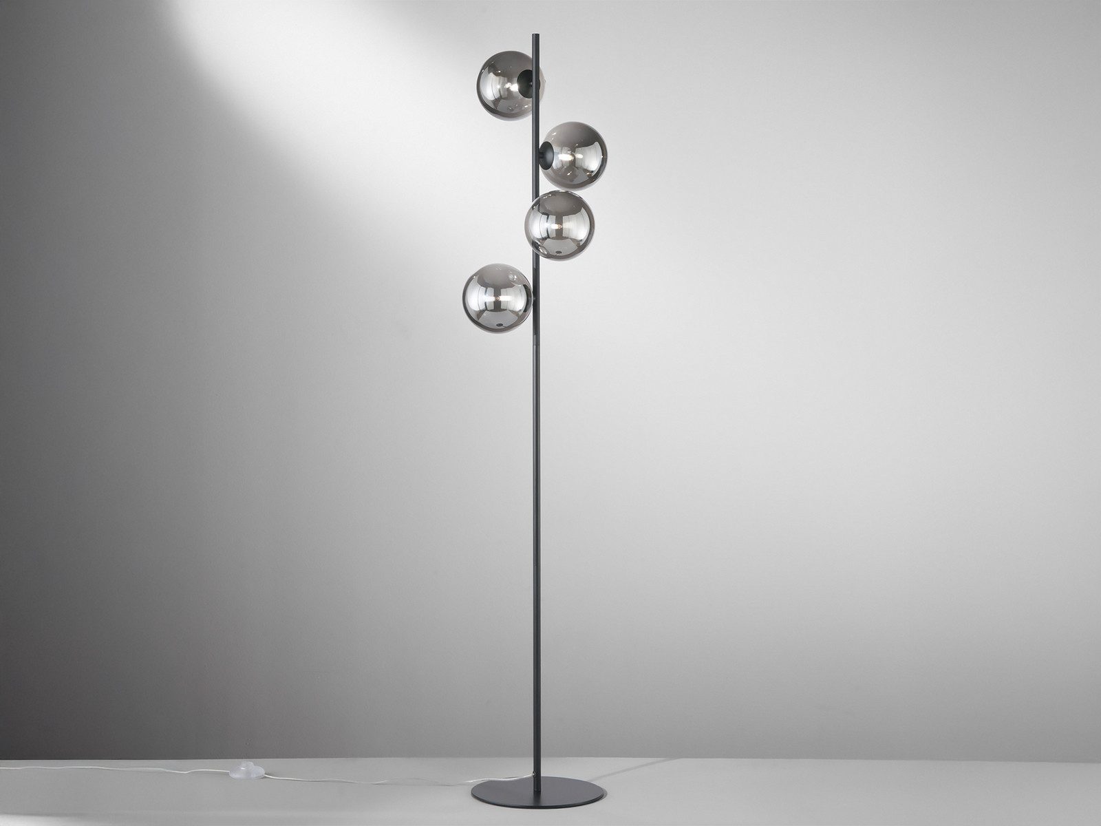 Luce Ambiente Design LED Stehlampe mit Rauchglas-Kugeln Höhe 160cm, Dimmfunktion, LED wechselbar, Warmweiß, ausgefallene Bauhaus Lampe inkl. G9 Leuchtmitteln in 3 Stufen dimmbar