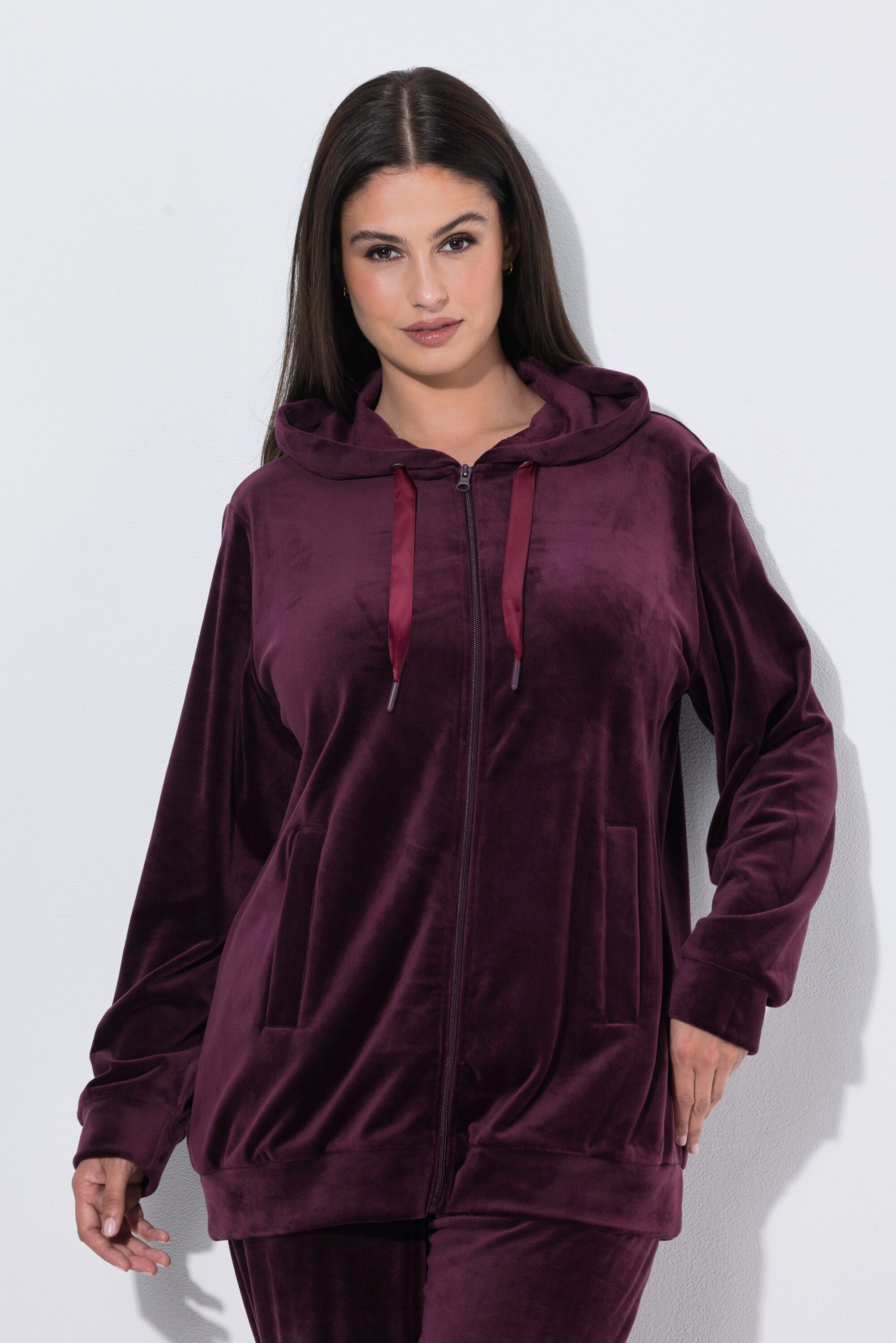 Ulla Popken Sweatjacke Loungewear-Jacke Nicki Kapuze Langarm