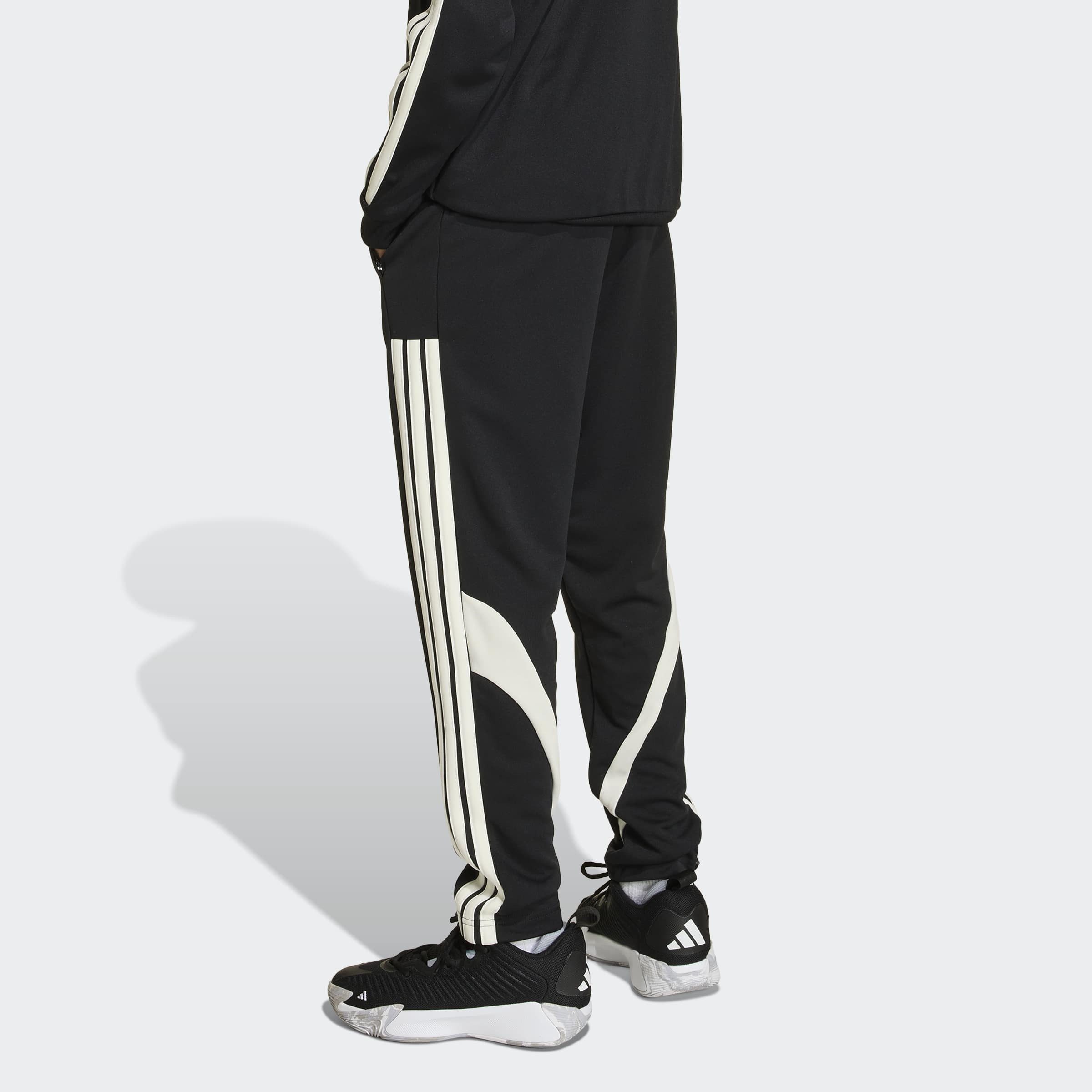 adidas Sportswear Sporthose J HOT PANT mit normal-weiter Passform, ohne Verschluss