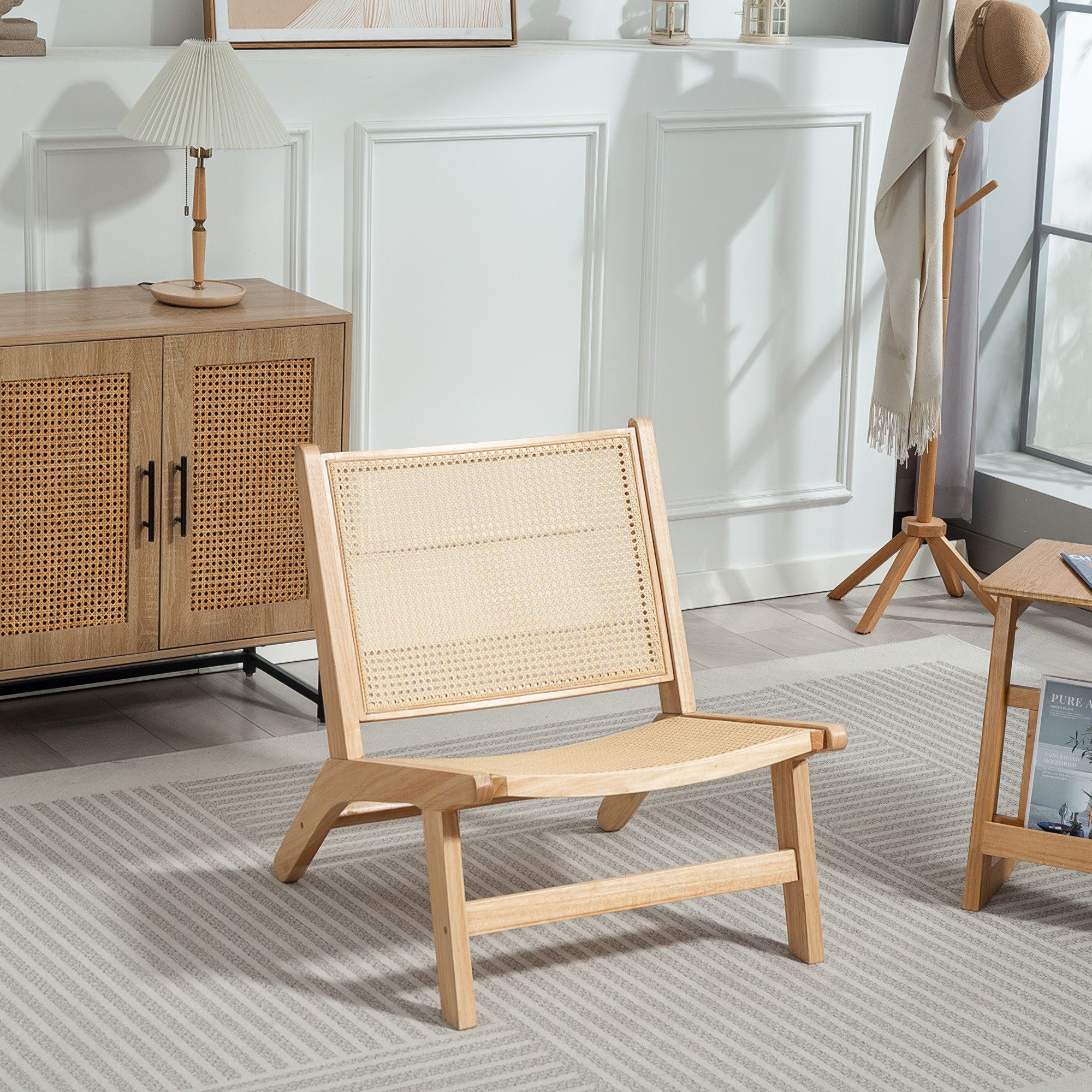 OKWISH Relaxsessel 64x70x74 cm ohne Armlehne Naturholz Rattan Rückenlehne Lesesessel (1-St., Rattan Design Relaxstuhl für Lesen & Entspannen im Wohnbereich), Stuhl mit Holzrahmen, moderner Sessel für Wohnzimmer & Schlafzimmer