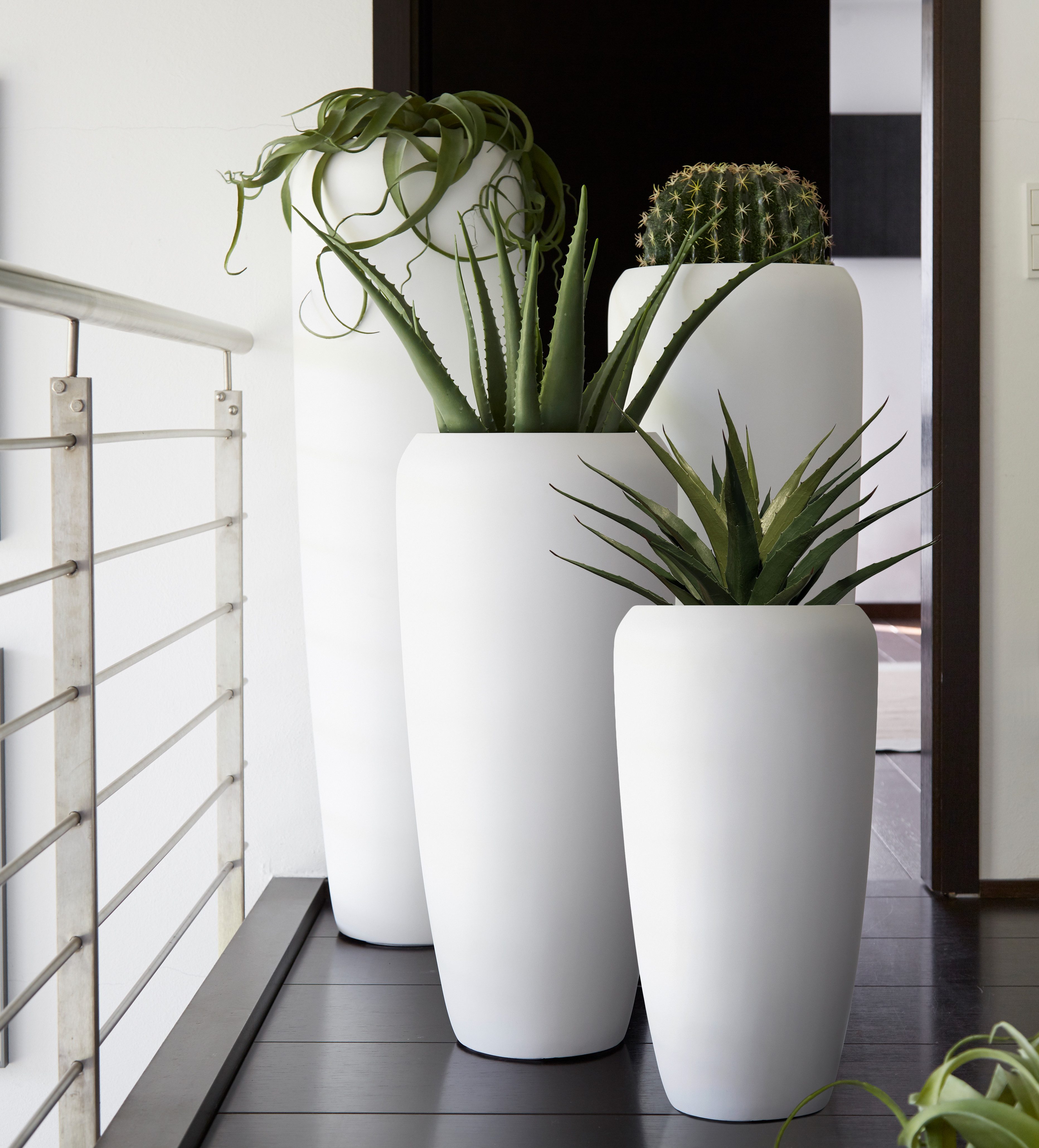 Flingora Bodenvase Cleo, mit Einsatz - Fiberglas - Indoor & Outdoor - Samtweiß - Höhe 51 cm
