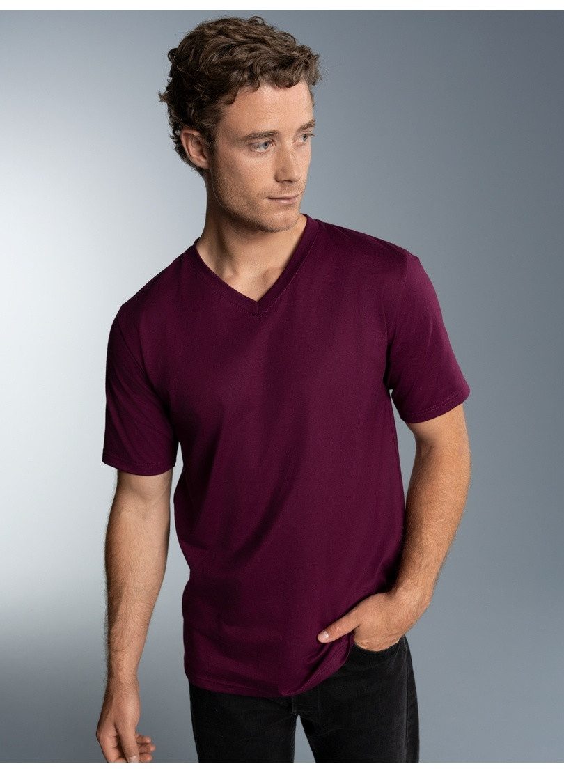 Trigema T-Shirt TRIGEMA V-Shirt DELUXE Baumwolle (1-tlg)