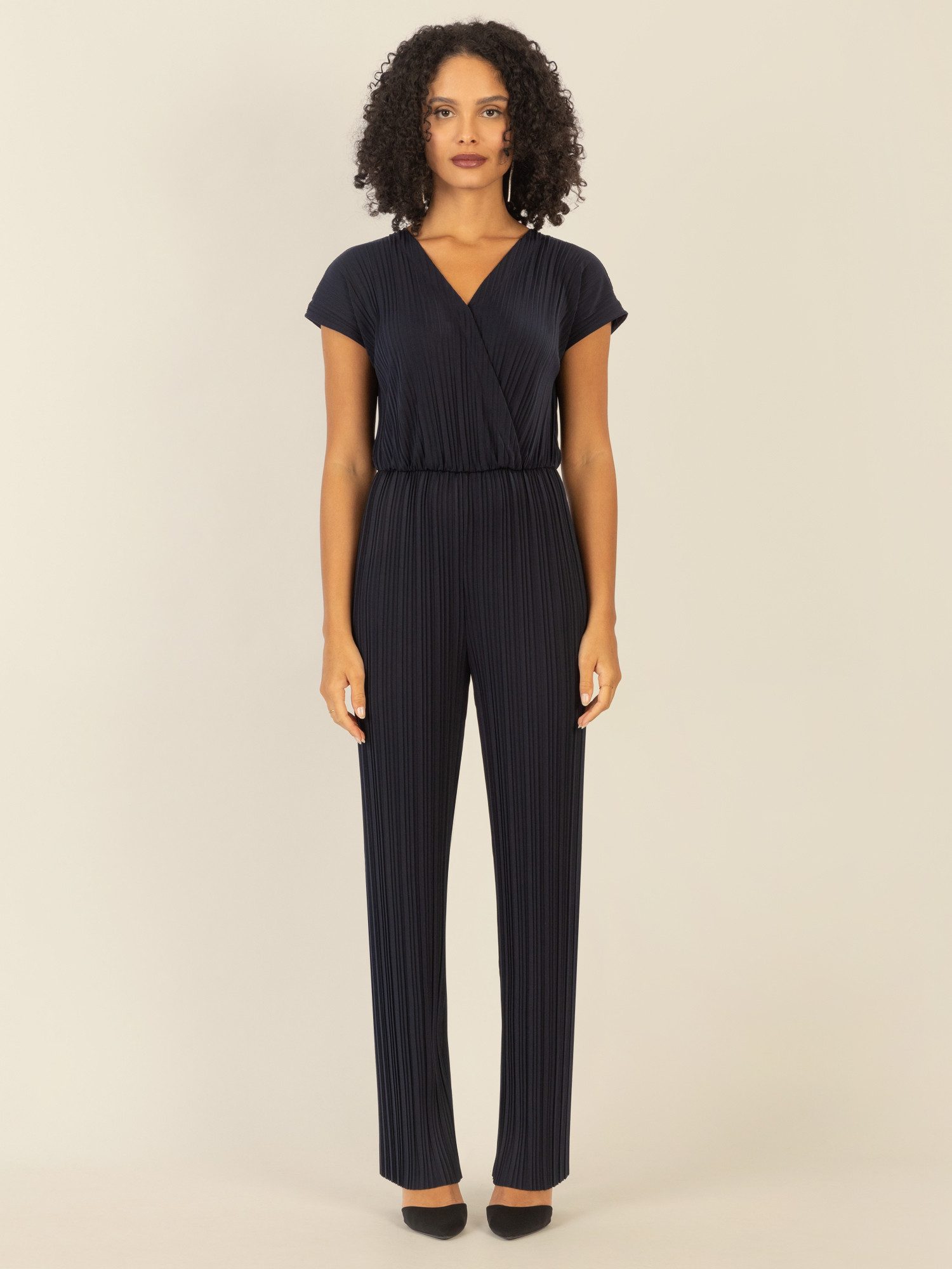 Apart Jumpsuit aus einer unregelmäßig plissiertem günstig online kaufen
