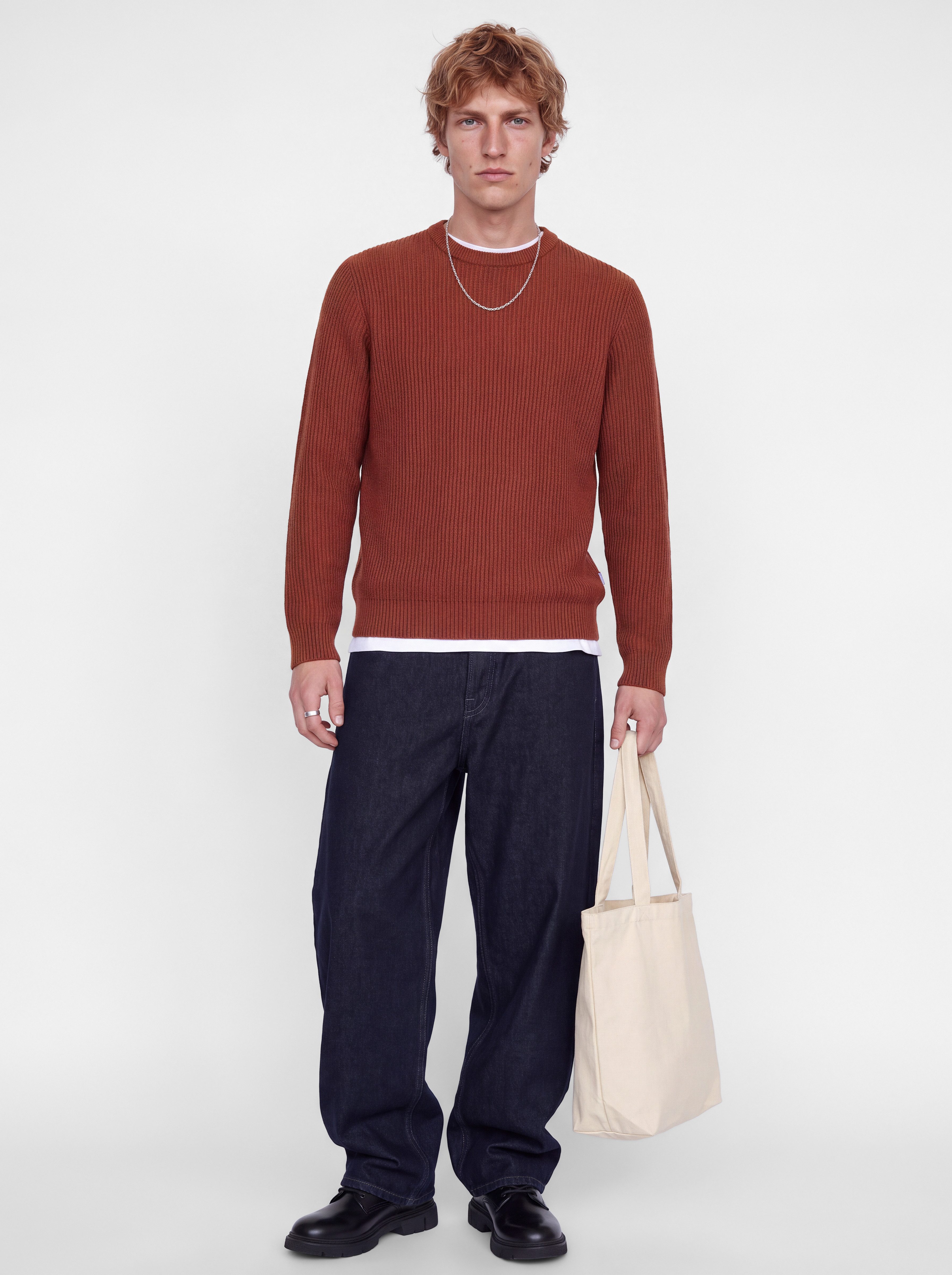 Jack & Jones Rundhalspullover JJPANNEL KNIT CREW NECK AW26 Materialmix, regular fit – Bild 2 von 5