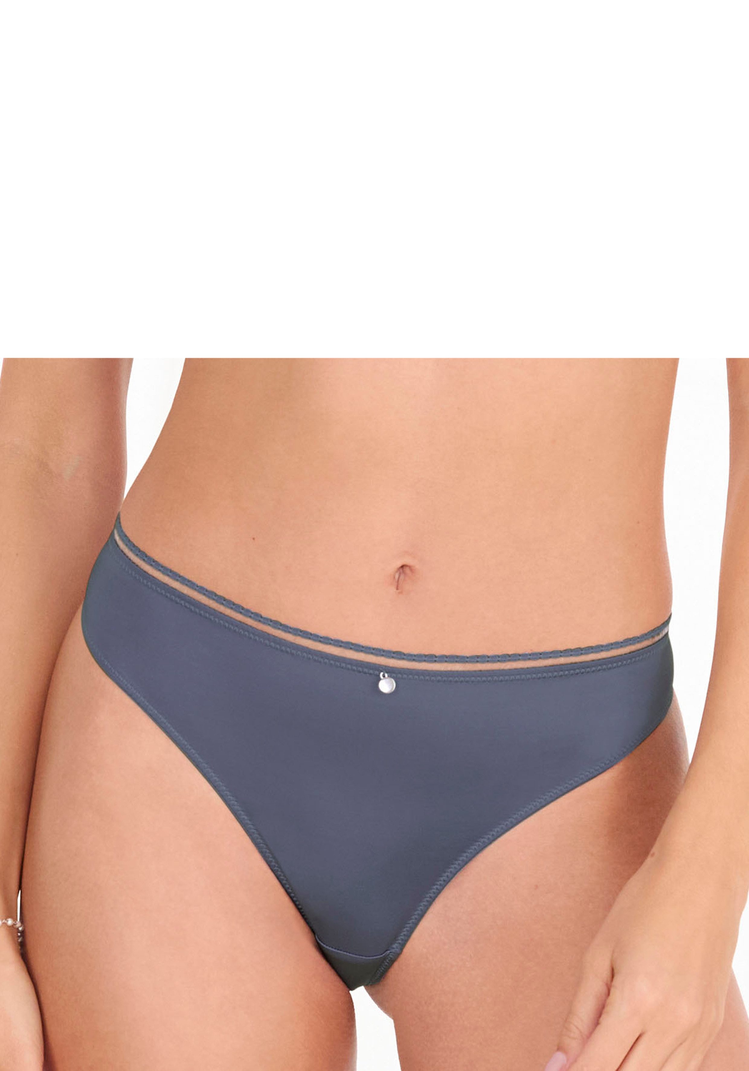 s.Oliver String Pauline mit feiner Spitze und weichem Microtouch-Material