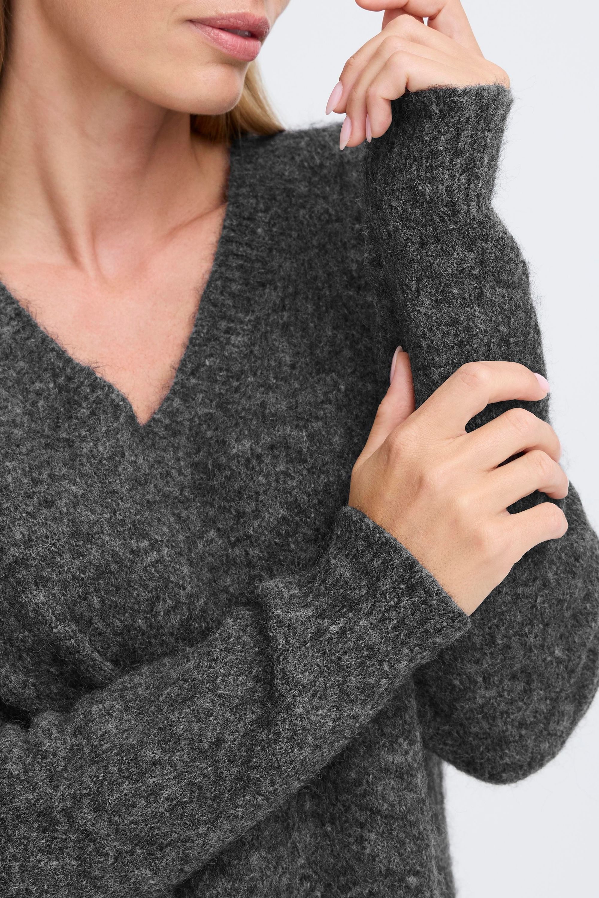 OXMO V-Ausschnitt-Pullover OXISelma Kuscheliger Pullover