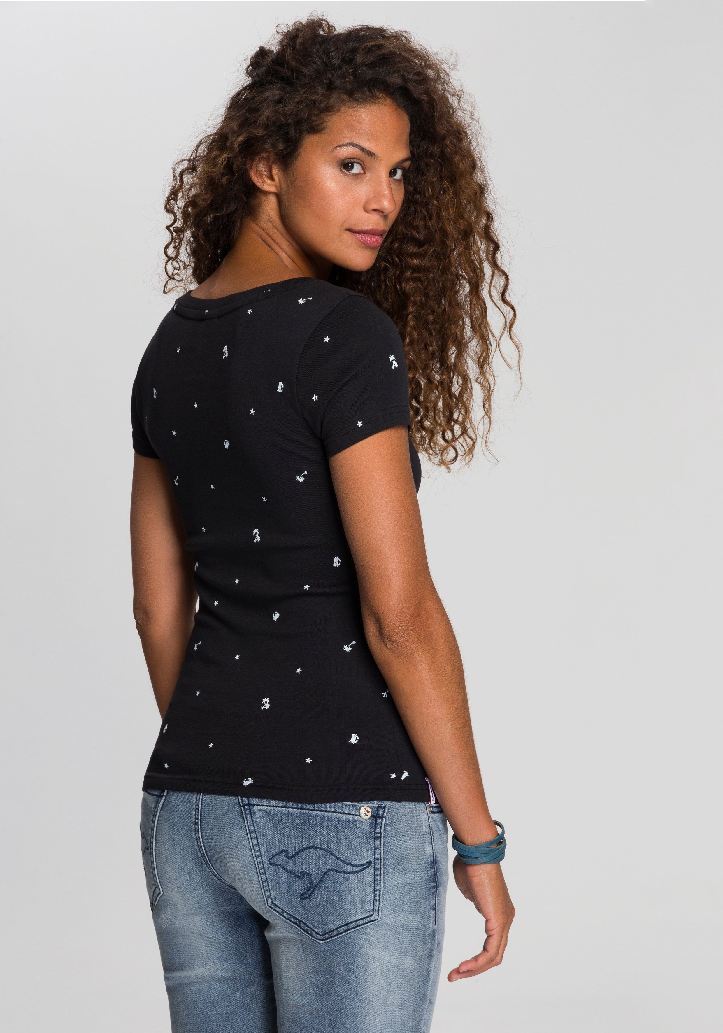 KangaROOS T-Shirt Kurzarm, figurbetonte Passform, aus günstig online kaufen