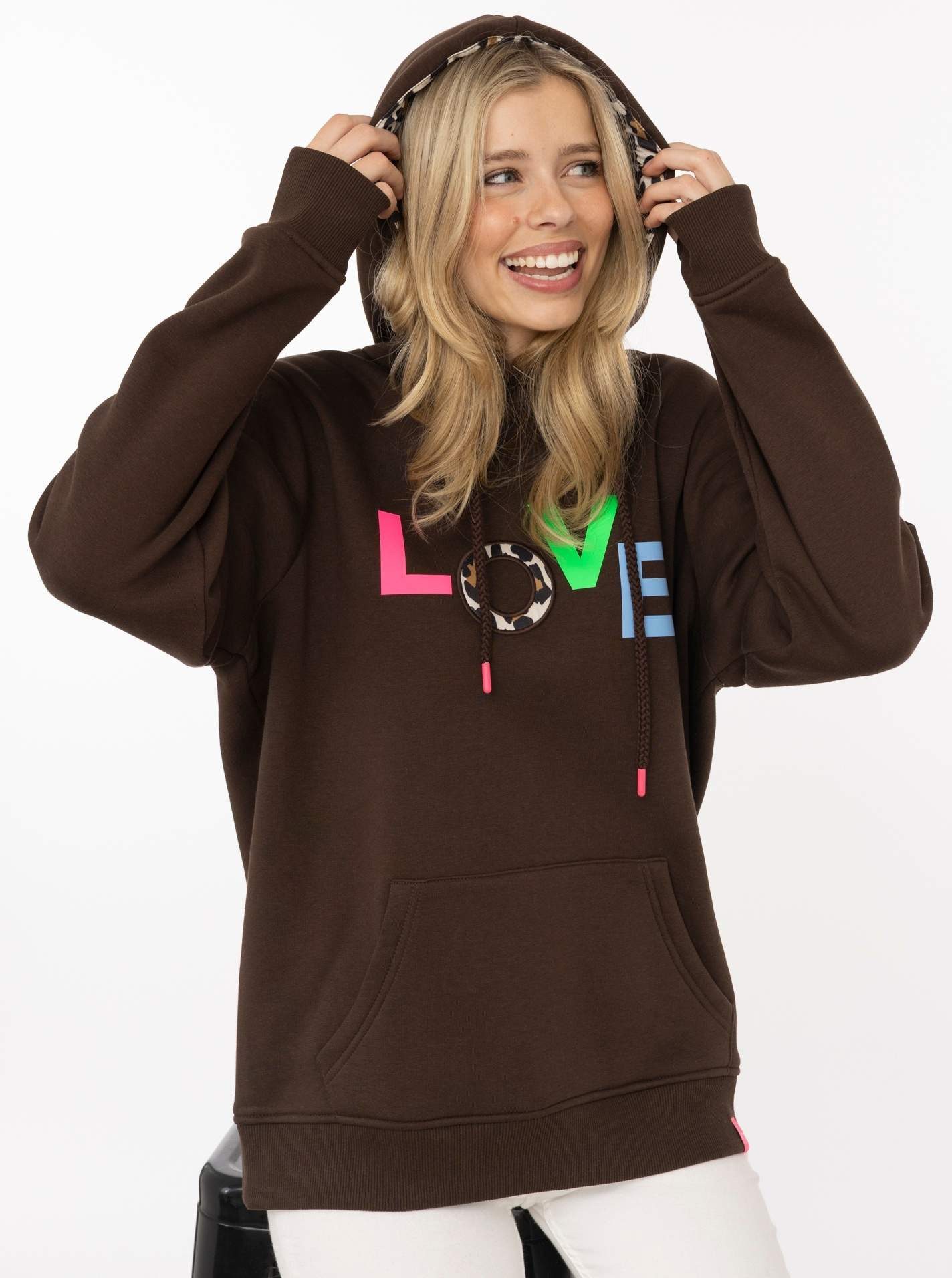 Zwillingsherz Hoodie "LOVE" Kapuzeninnenseite mit Leomuster, großer Print, Kängurutasche