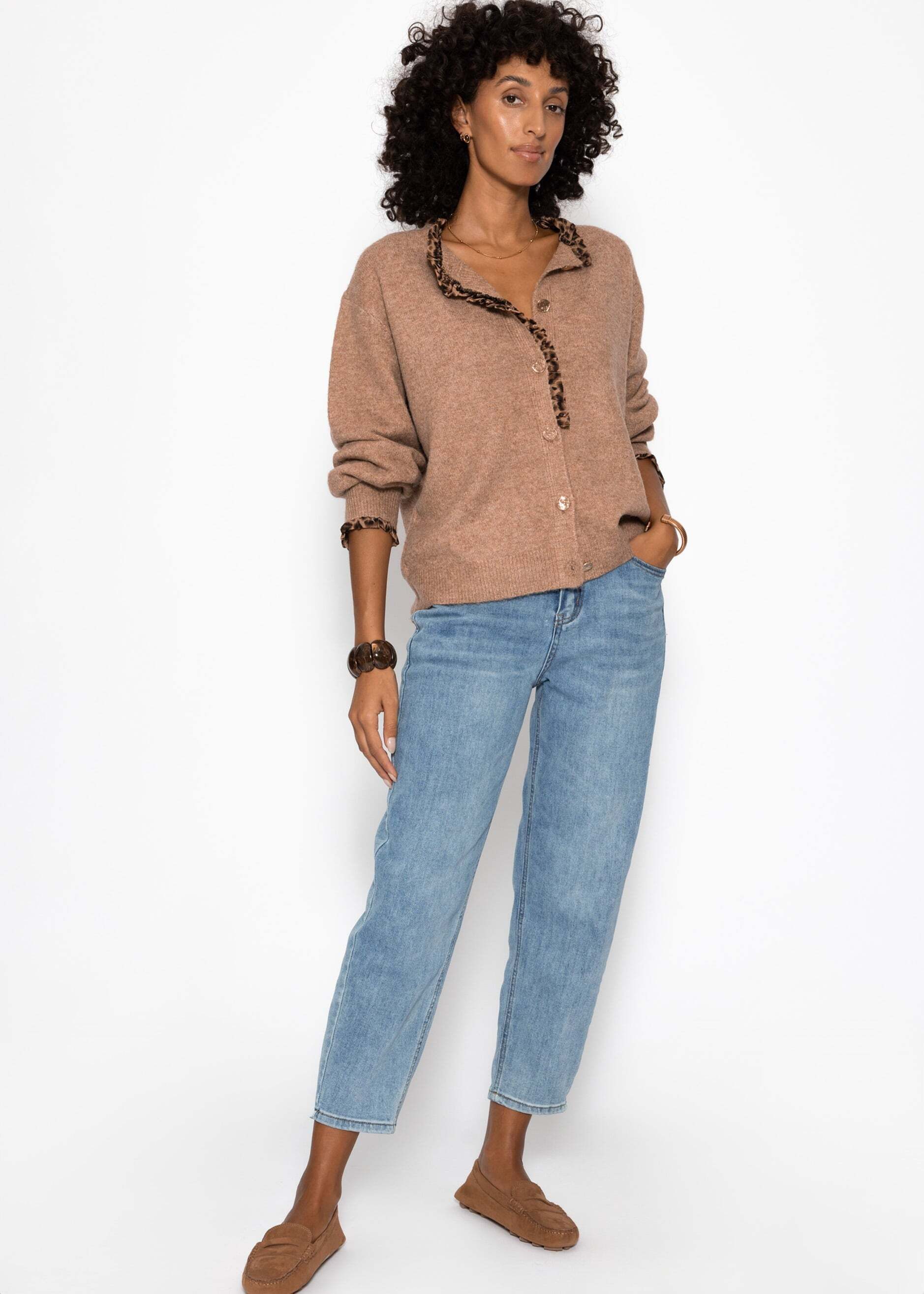 SASSYCLASSY Cardigan Cardigan mit Rüschen für Damen Feminine Strickjacke mi günstig online kaufen
