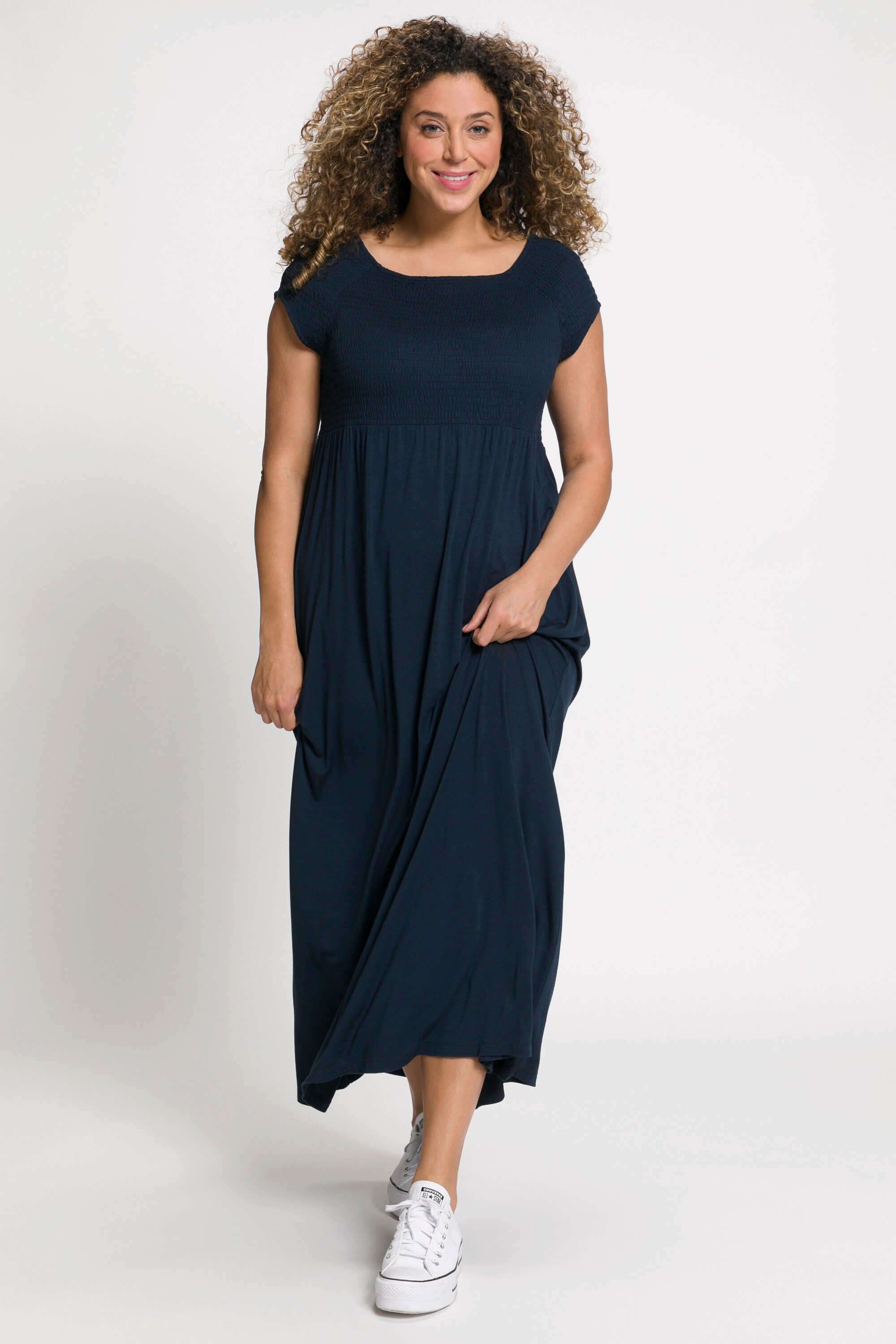 Maxikleid Kleid A-Linie gesmokt Carré-Ausschnitt Halbarm